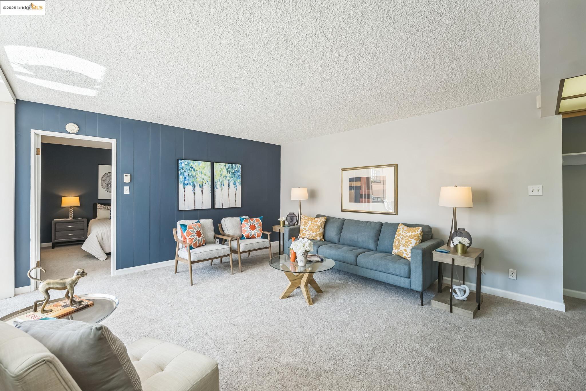Photo #4: 41103104 Listing 