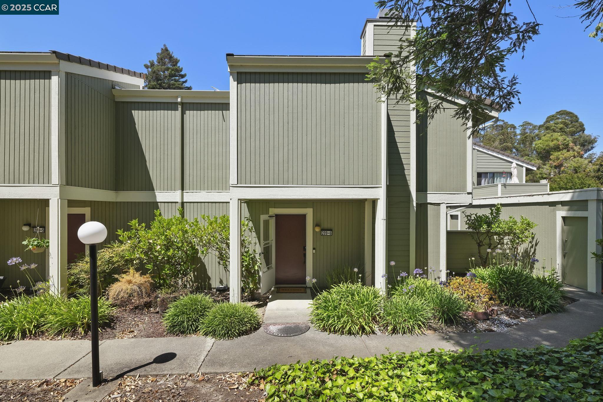 More Details about MLS # 41103105 : 209 APOLLO # 6