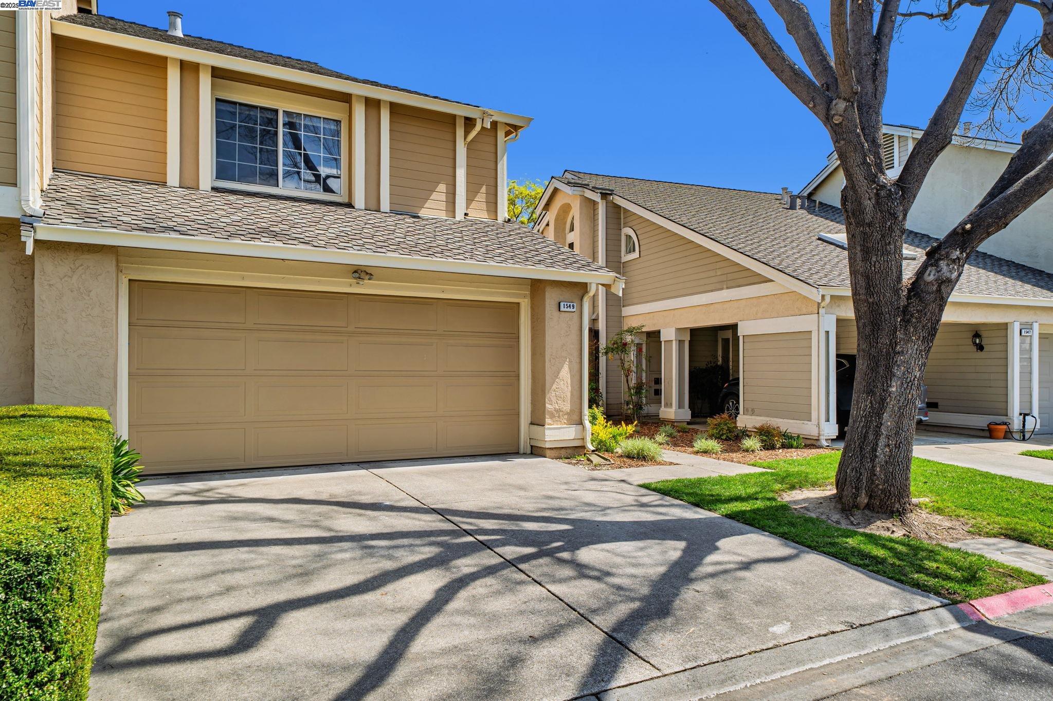 Detail Gallery Image 3 of 60 For 1549 Trimingham Drive, Pleasanton,  CA 94566-8425 - 3 Beds | 3 Baths