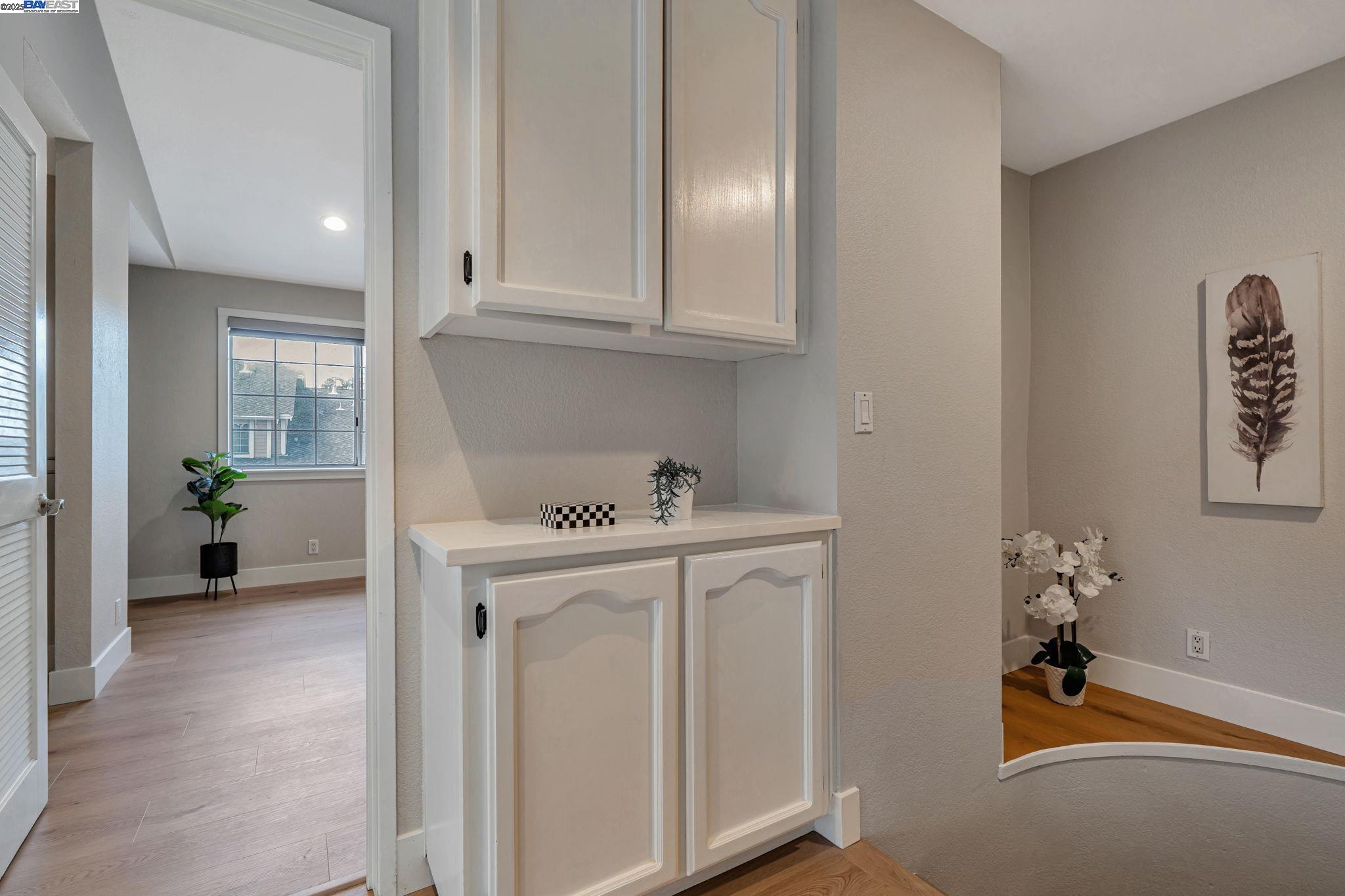 Detail Gallery Image 21 of 60 For 1549 Trimingham Drive, Pleasanton,  CA 94566-8425 - 3 Beds | 3 Baths