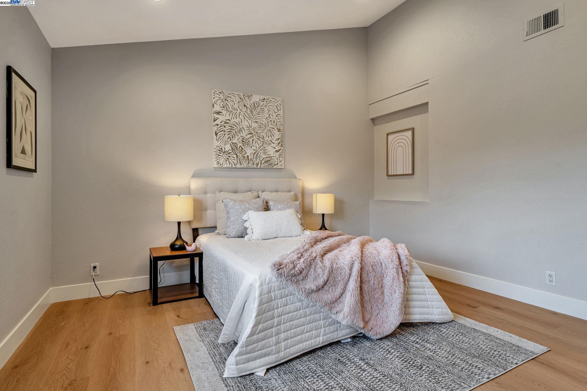 Detail Gallery Image 28 of 60 For 1549 Trimingham Drive, Pleasanton,  CA 94566-8425 - 3 Beds | 3 Baths