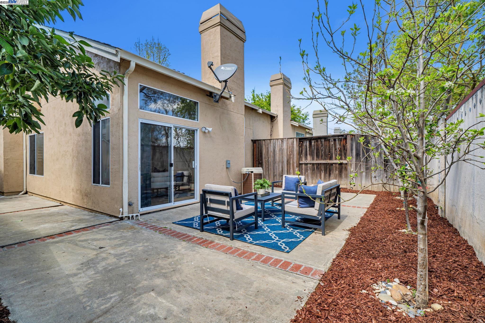 Detail Gallery Image 42 of 60 For 1549 Trimingham Drive, Pleasanton,  CA 94566-8425 - 3 Beds | 3 Baths