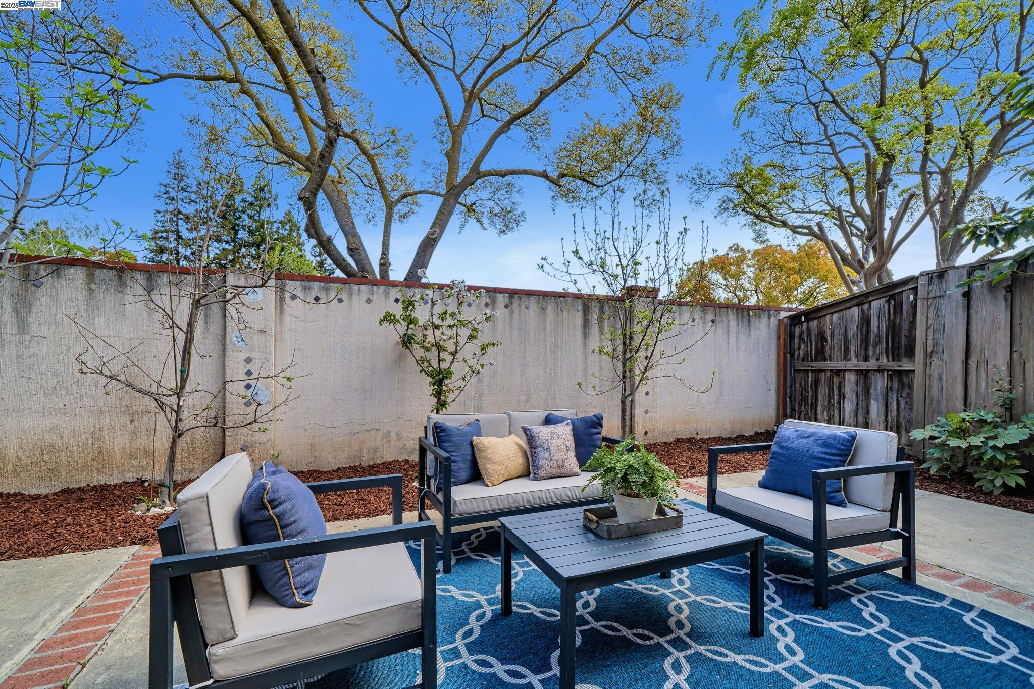 Detail Gallery Image 45 of 60 For 1549 Trimingham Drive, Pleasanton,  CA 94566-8425 - 3 Beds | 3 Baths