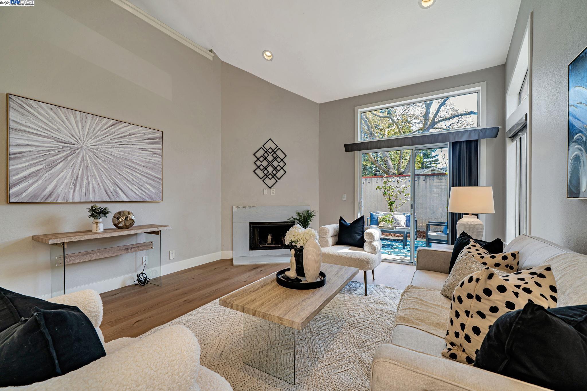 Detail Gallery Image 8 of 60 For 1549 Trimingham Drive, Pleasanton,  CA 94566-8425 - 3 Beds | 3 Baths