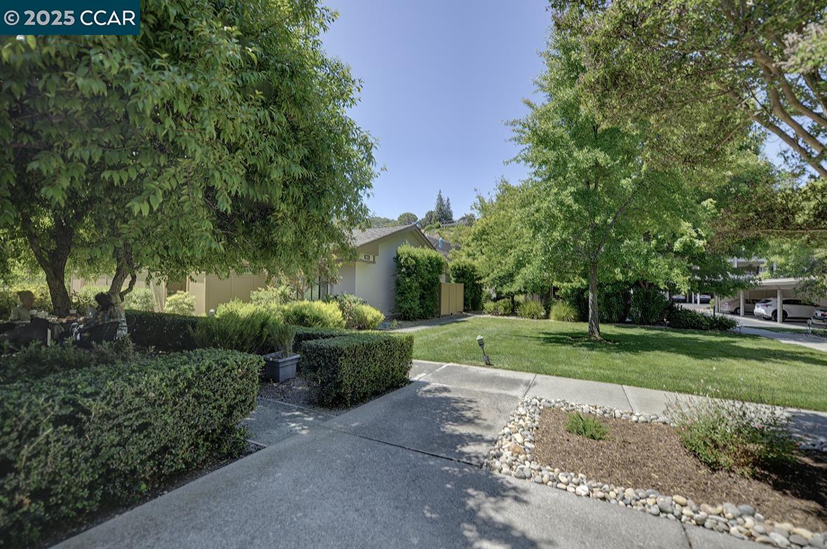 Detail Gallery Image 34 of 51 For 1224 Singingwood Ct #6,  Walnut Creek,  CA 94595 - 2 Beds | 1 Baths