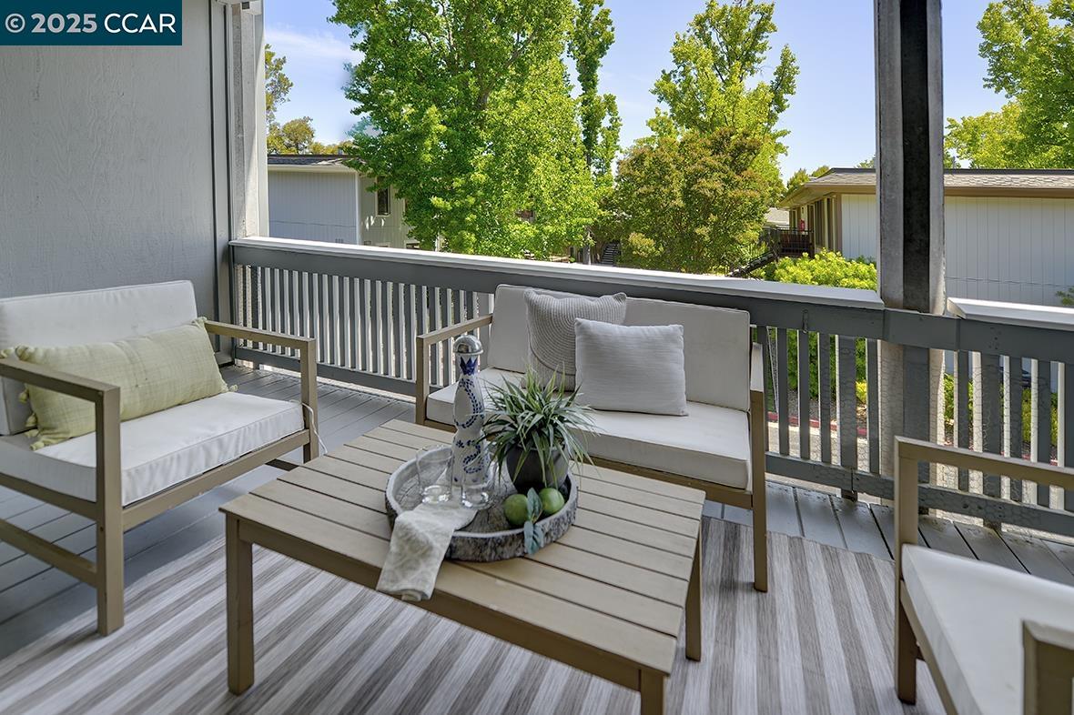 Detail Gallery Image 10 of 51 For 1224 Singingwood Ct #6,  Walnut Creek,  CA 94595 - 2 Beds | 1 Baths