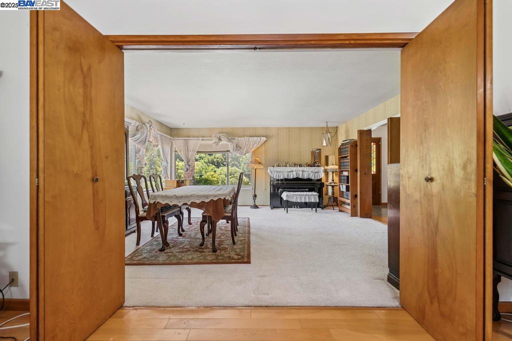 Detail Gallery Image 11 of 48 For 6312 Paloverde Rd, Castro Valley,  CA 94552 - 3 Beds | 2 Baths
