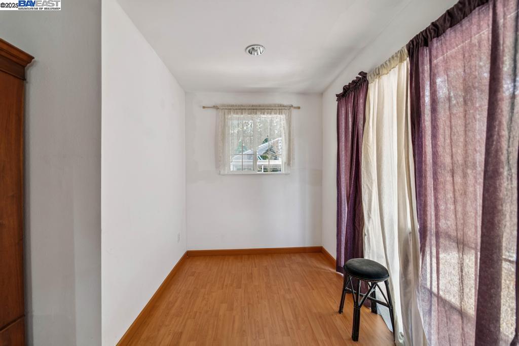 Detail Gallery Image 30 of 48 For 6312 Paloverde Rd, Castro Valley,  CA 94552 - 3 Beds | 2 Baths