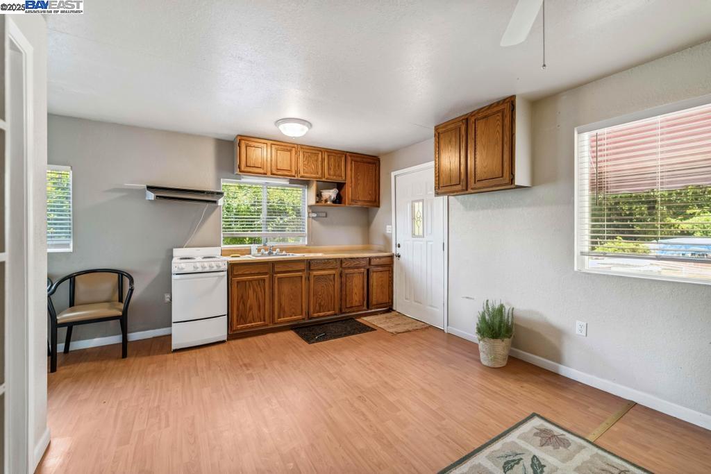 Detail Gallery Image 39 of 48 For 6312 Paloverde Rd, Castro Valley,  CA 94552 - 3 Beds | 2 Baths
