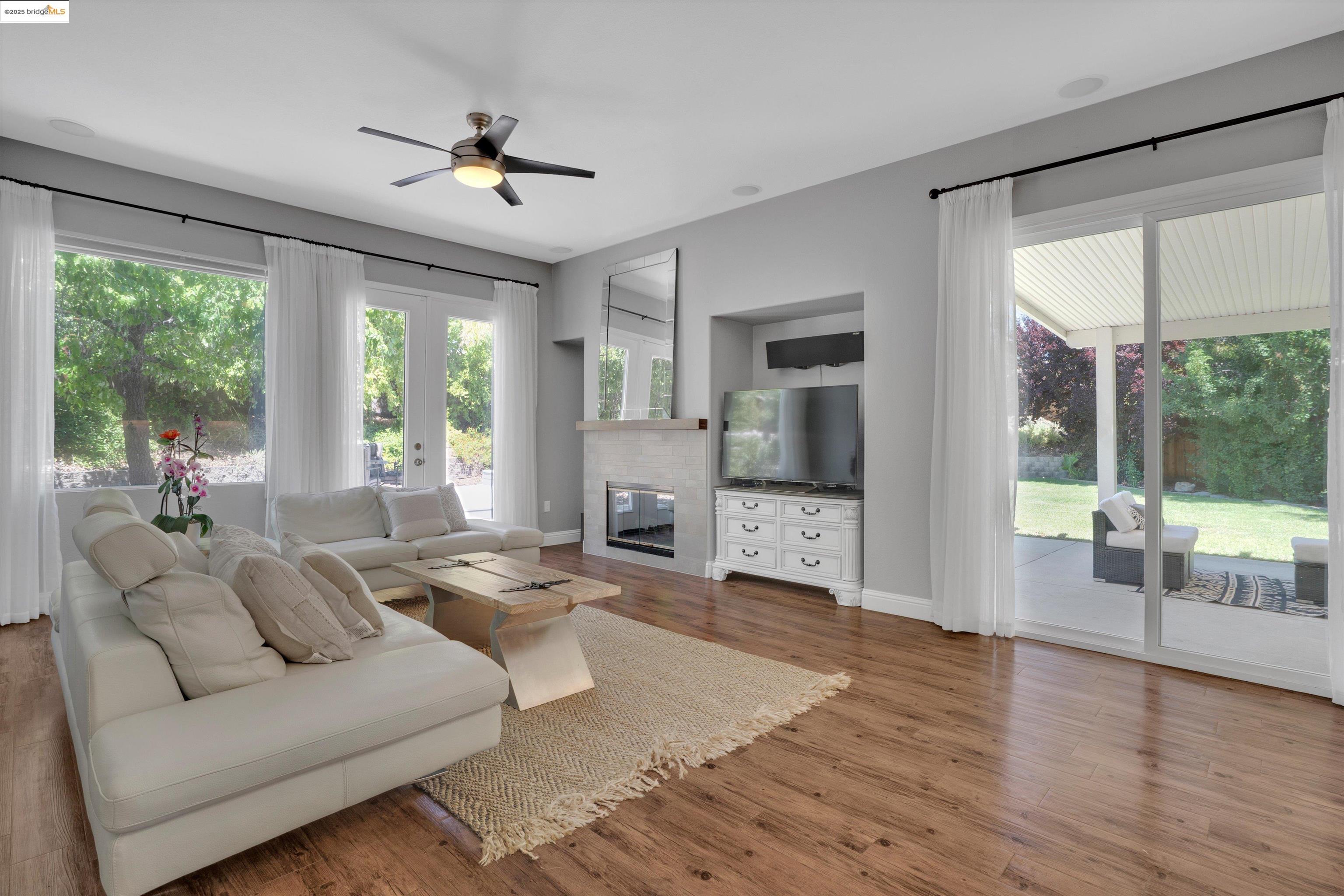 Detail Gallery Image 15 of 44 For 2654 Wawona Ct, Antioch,  CA 94531 - 4 Beds | 2 Baths