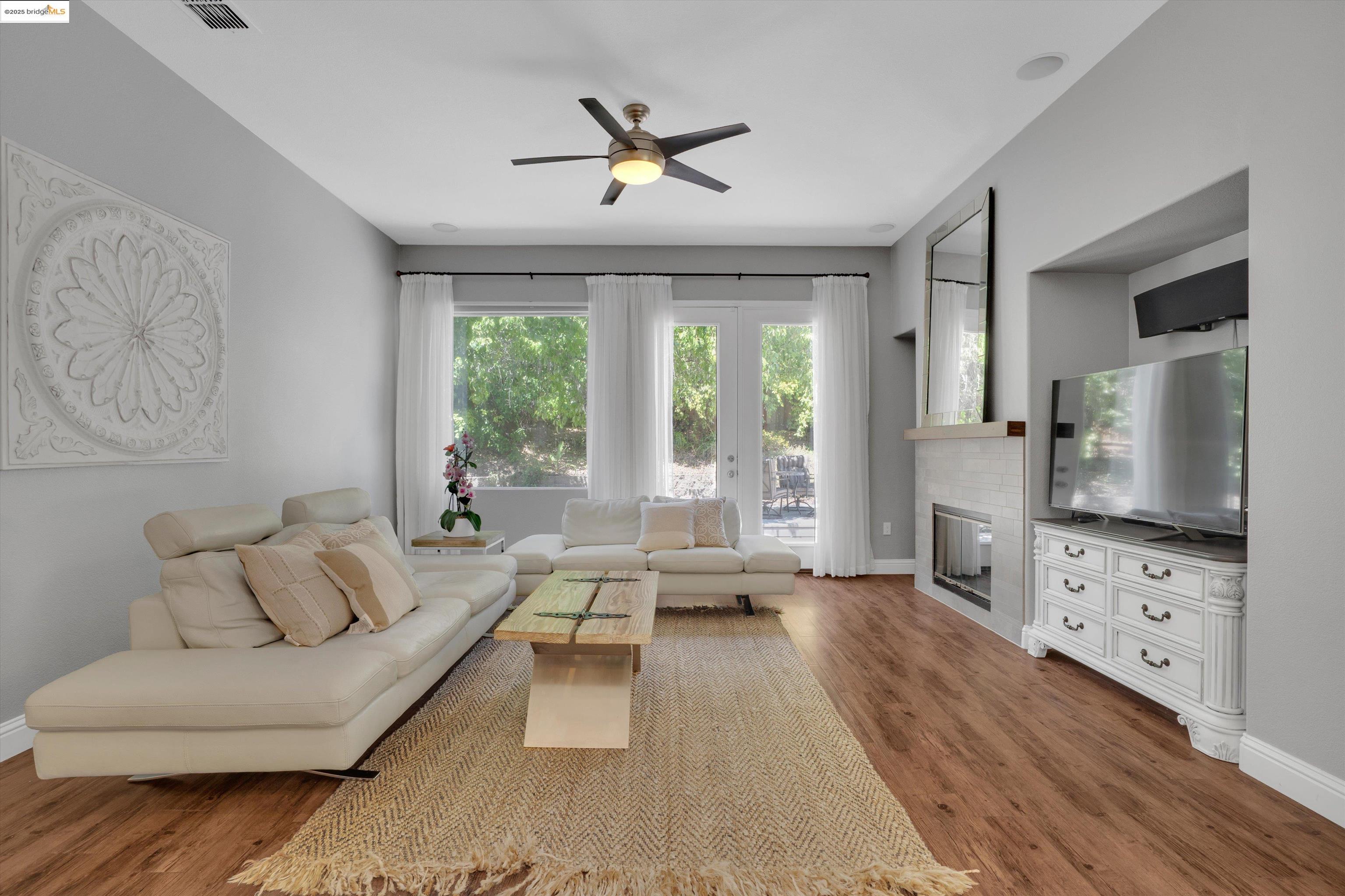Detail Gallery Image 16 of 44 For 2654 Wawona Ct, Antioch,  CA 94531 - 4 Beds | 2 Baths