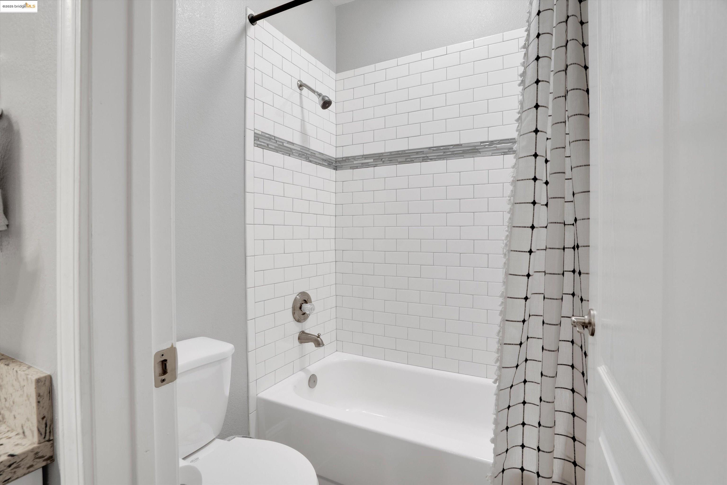 Detail Gallery Image 21 of 44 For 2654 Wawona Ct, Antioch,  CA 94531 - 4 Beds | 2 Baths