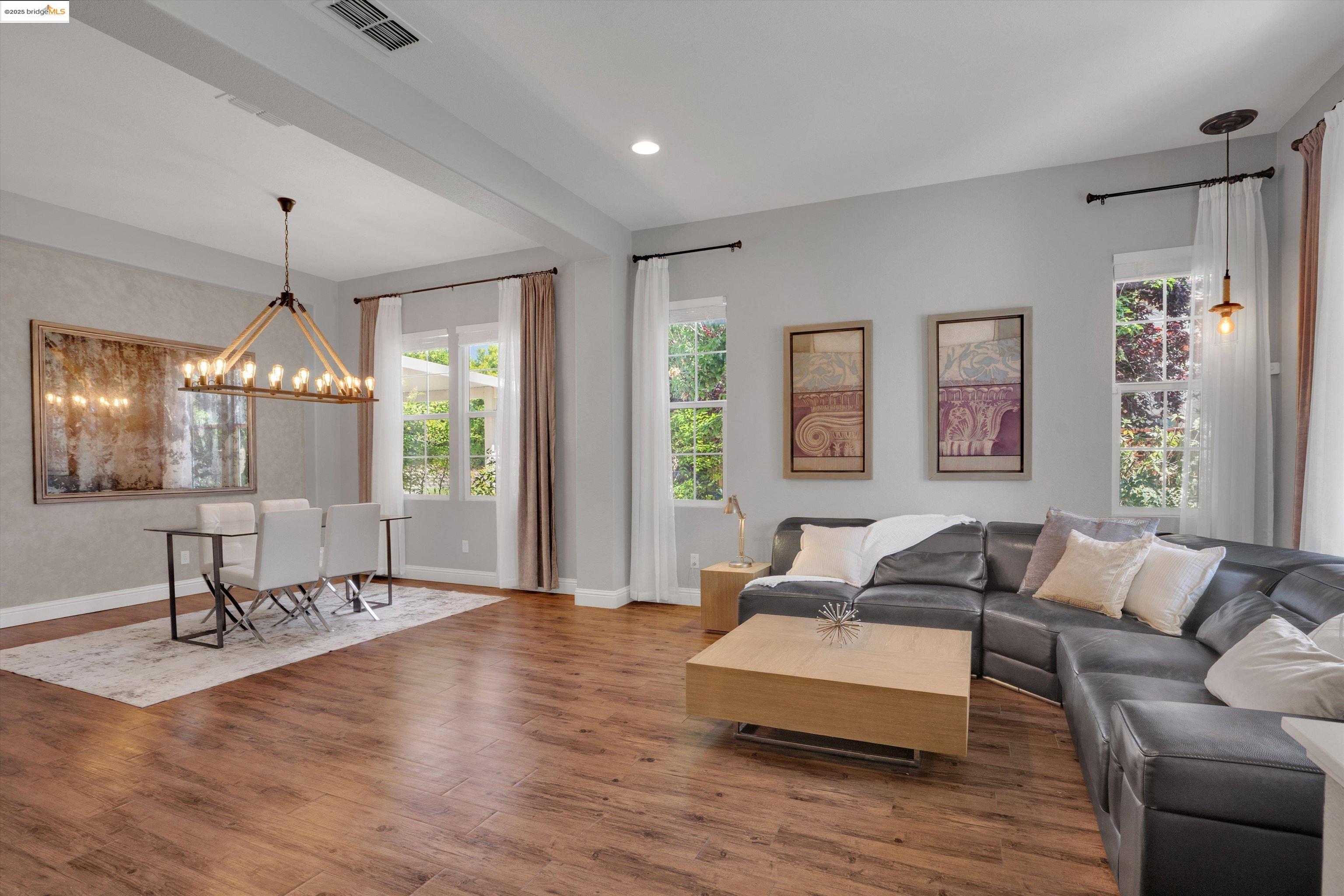 Detail Gallery Image 5 of 44 For 2654 Wawona Ct, Antioch,  CA 94531 - 4 Beds | 2 Baths
