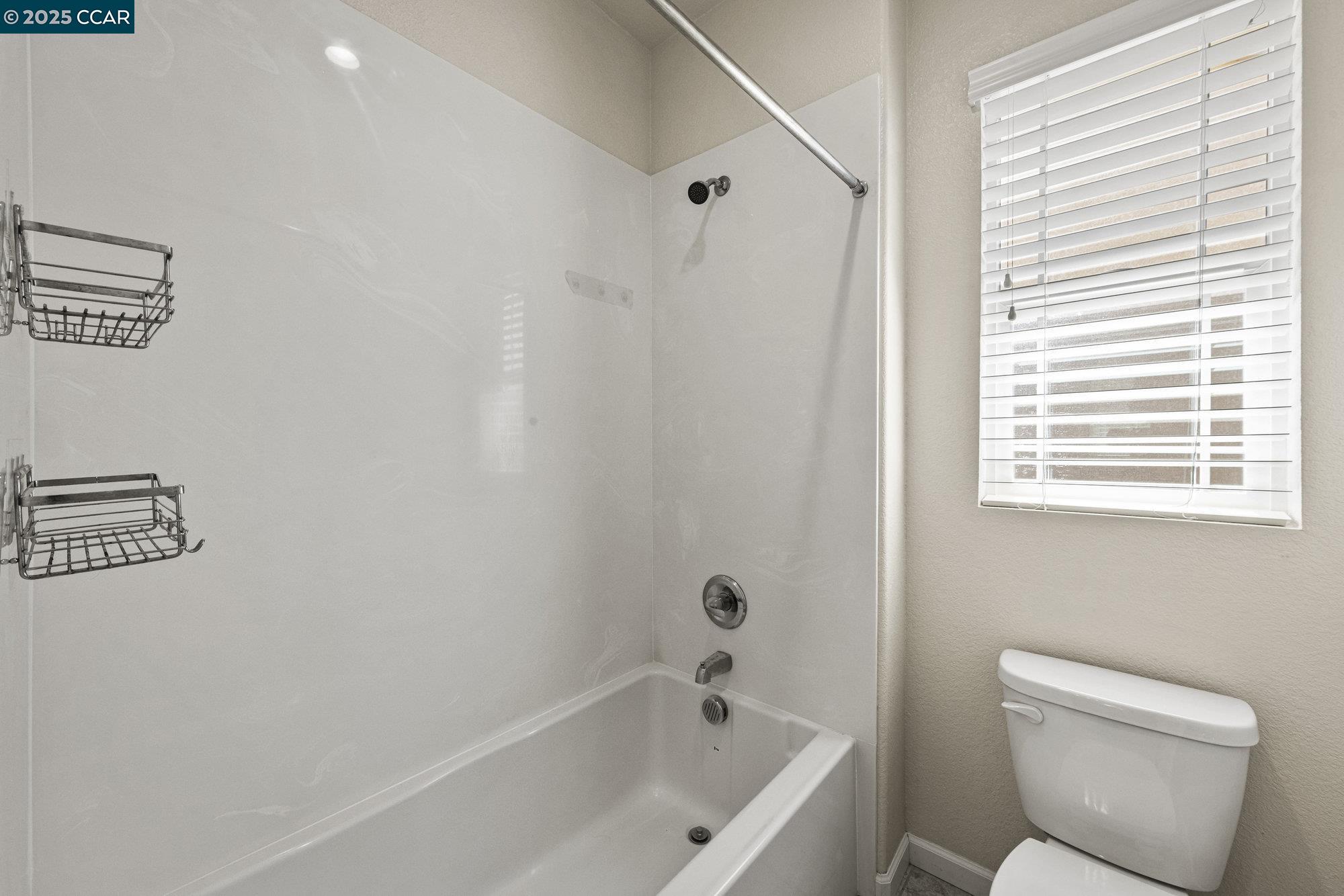 Detail Gallery Image 48 of 58 For 589 W Huntington Ave, Mountain House,  CA 95391 - 5 Beds | 4/1 Baths