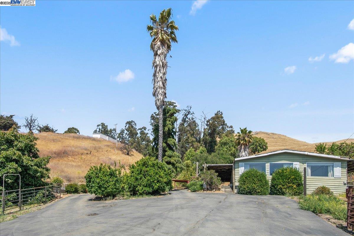 Detail Gallery Image 6 of 19 For 42300 Vargas Rd, Fremont,  CA 94539 - – Beds | – Baths