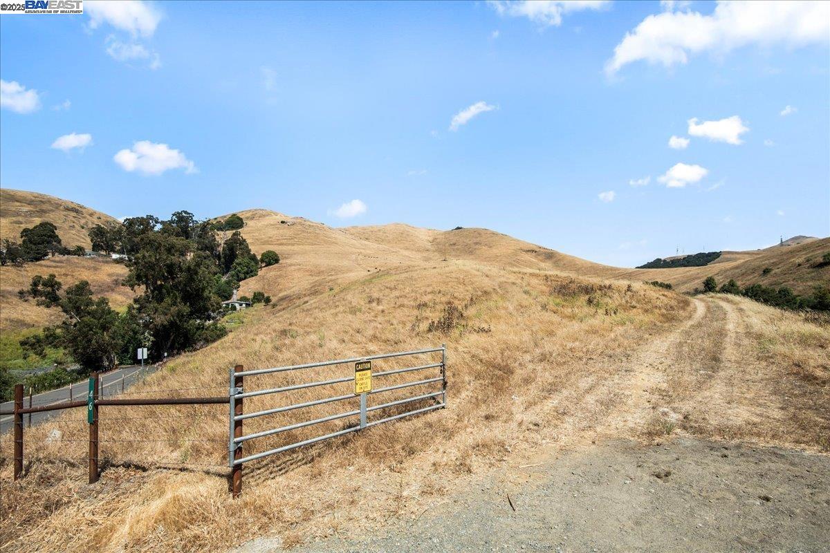 Detail Gallery Image 9 of 19 For 42300 Vargas Rd, Fremont,  CA 94539 - – Beds | – Baths