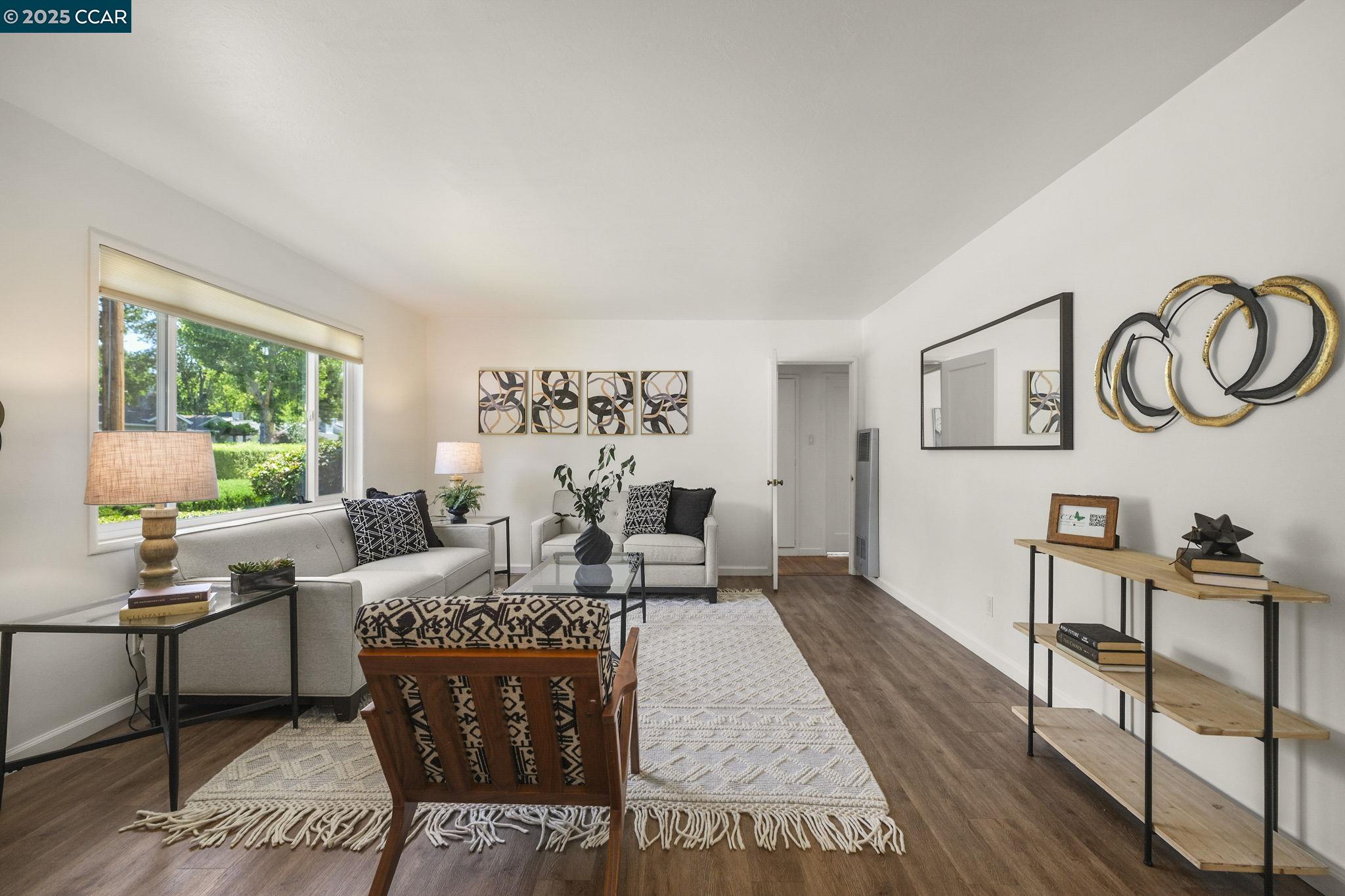 Detail Gallery Image 7 of 31 For 884 Juanita Dr, Lafayette,  CA 94595 - 4 Beds | 2 Baths
