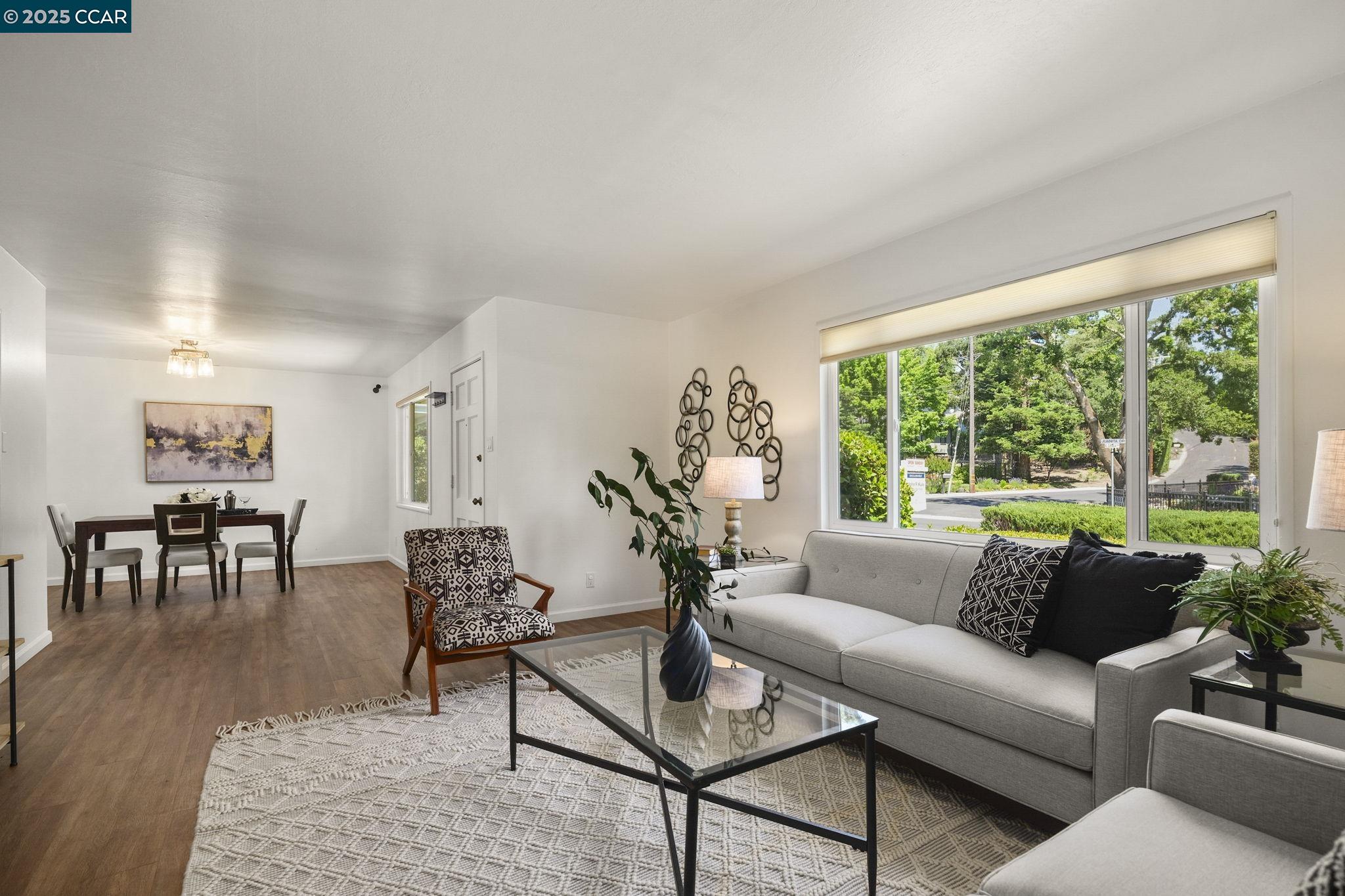 Detail Gallery Image 9 of 31 For 884 Juanita Dr, Lafayette,  CA 94595 - 4 Beds | 2 Baths