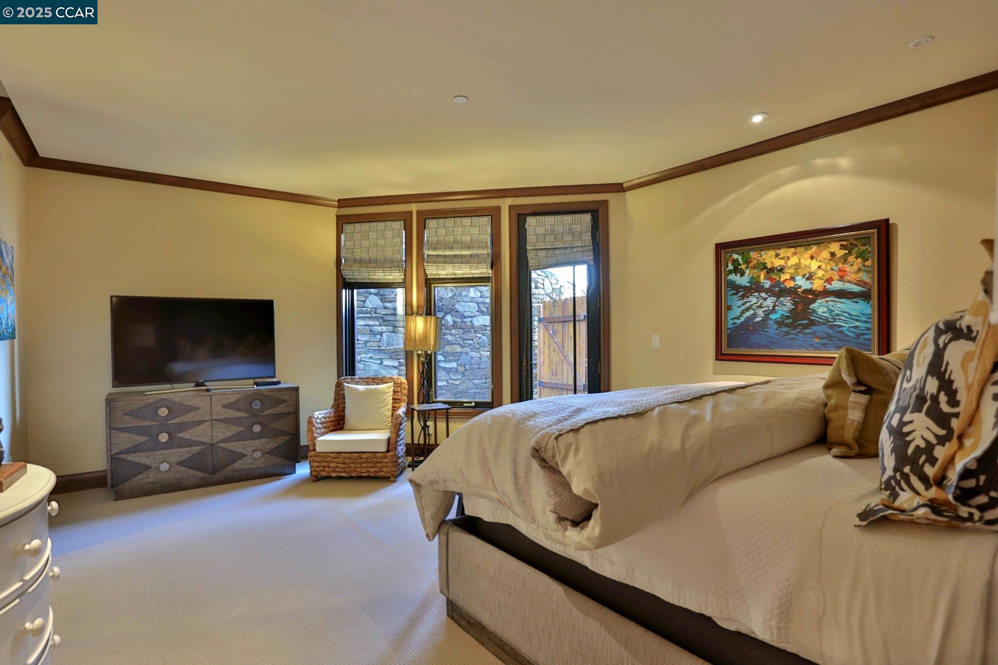 Detail Gallery Image 13 of 26 For 6750 North Lake Blvd 1e,  Tahoe Vista,  CA 96148 - 4 Beds | 4/1 Baths