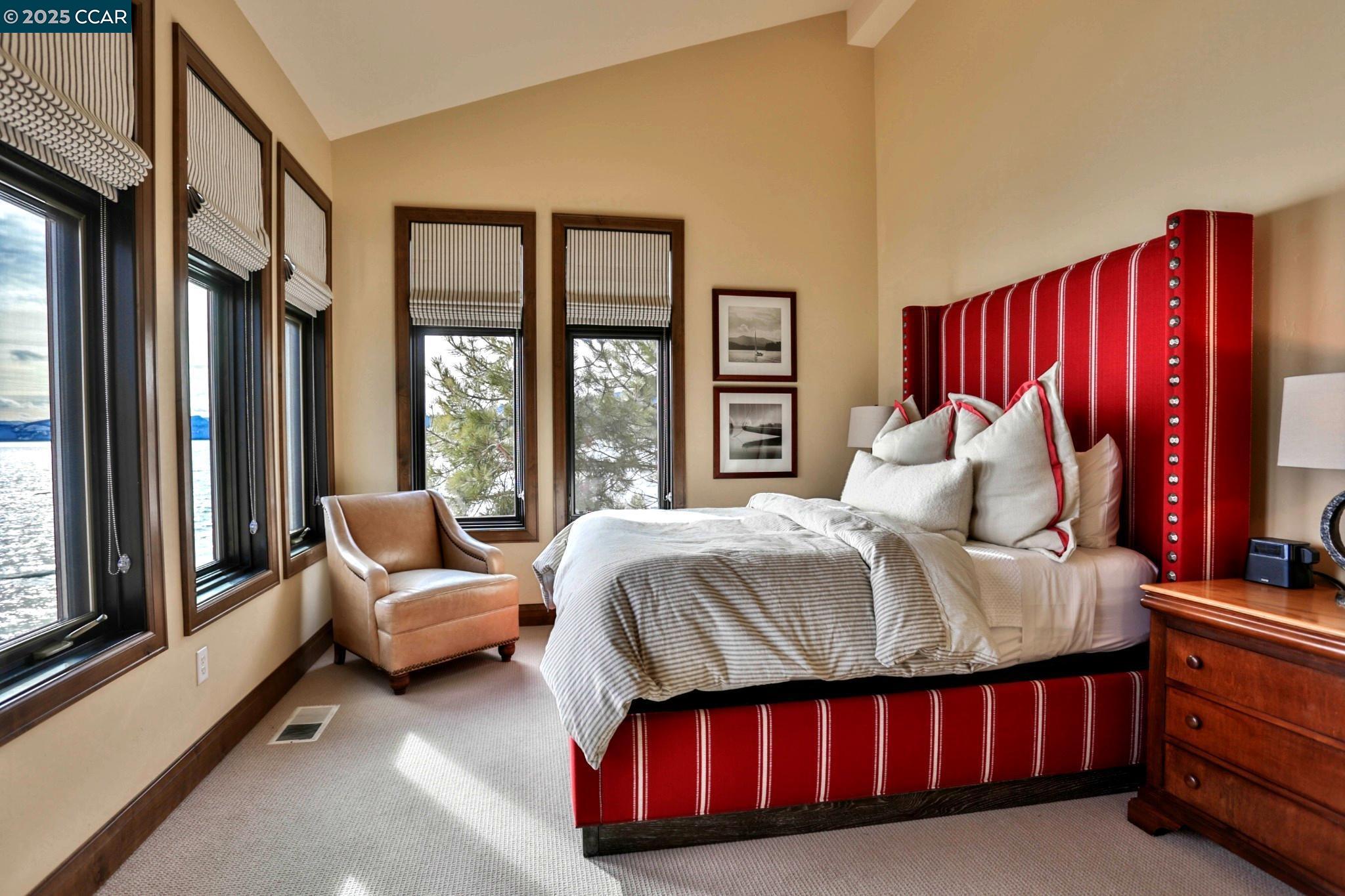 Detail Gallery Image 17 of 26 For 6750 North Lake Blvd 1e,  Tahoe Vista,  CA 96148 - 4 Beds | 4/1 Baths
