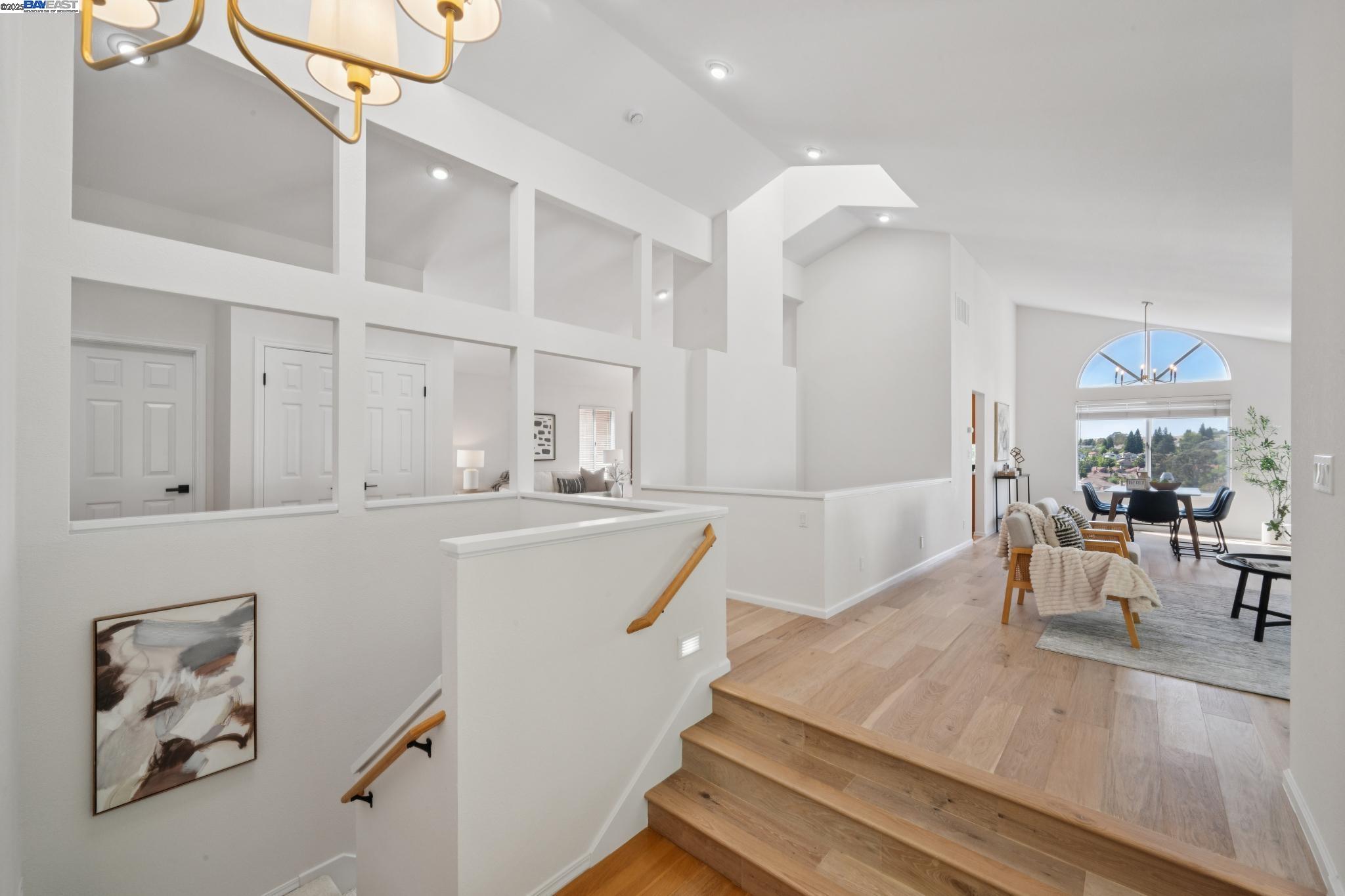 447 Donner Way, San Ramon, California 94582, 3 Bedrooms Bedrooms, 10 Rooms Rooms,2 BathroomsBathrooms,Residential,For Sale,447 Donner Way,41103125