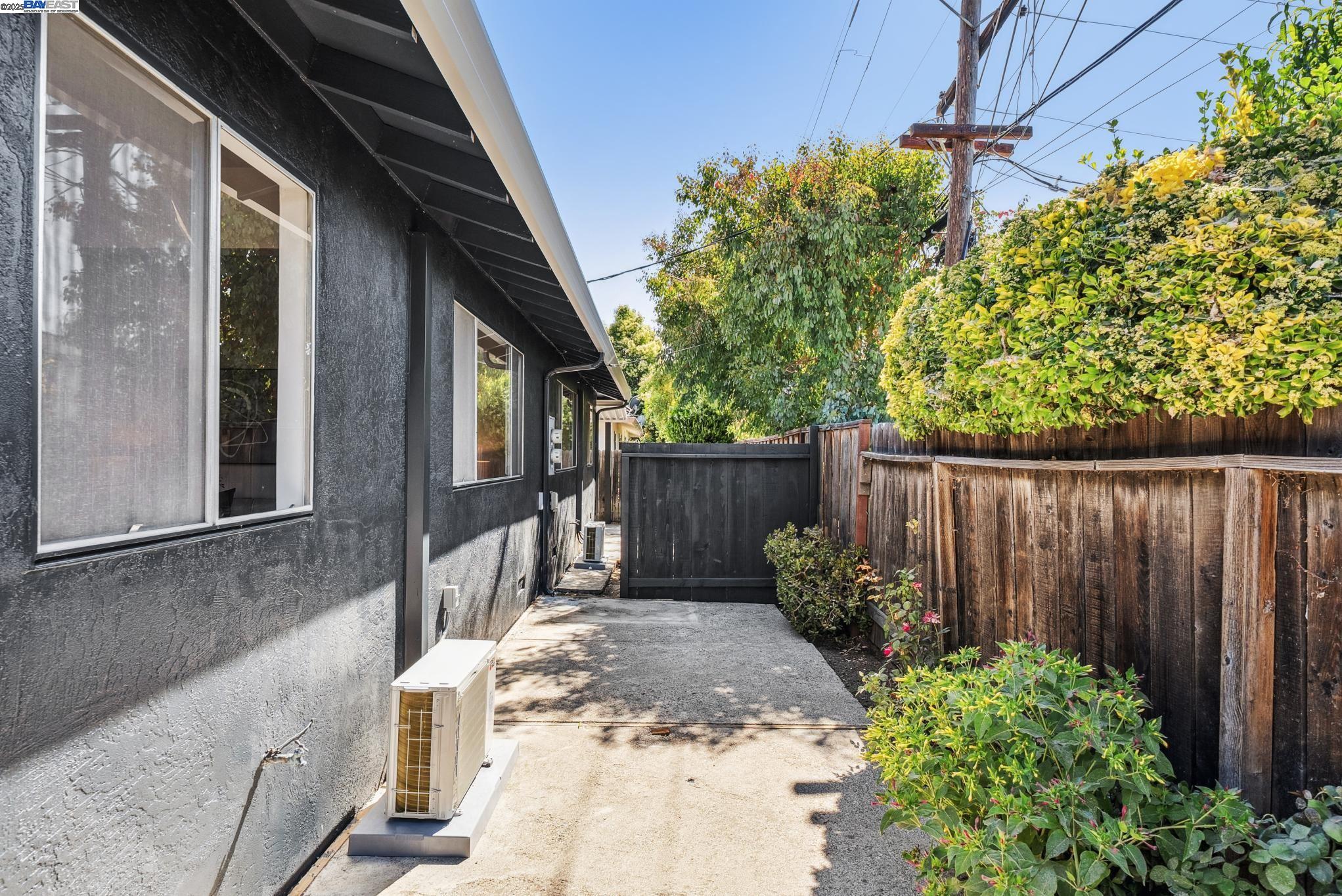 5286 Norma Way, Livermore, California 94550, ,Residential Income,For Sale,5286 Norma Way,41103126