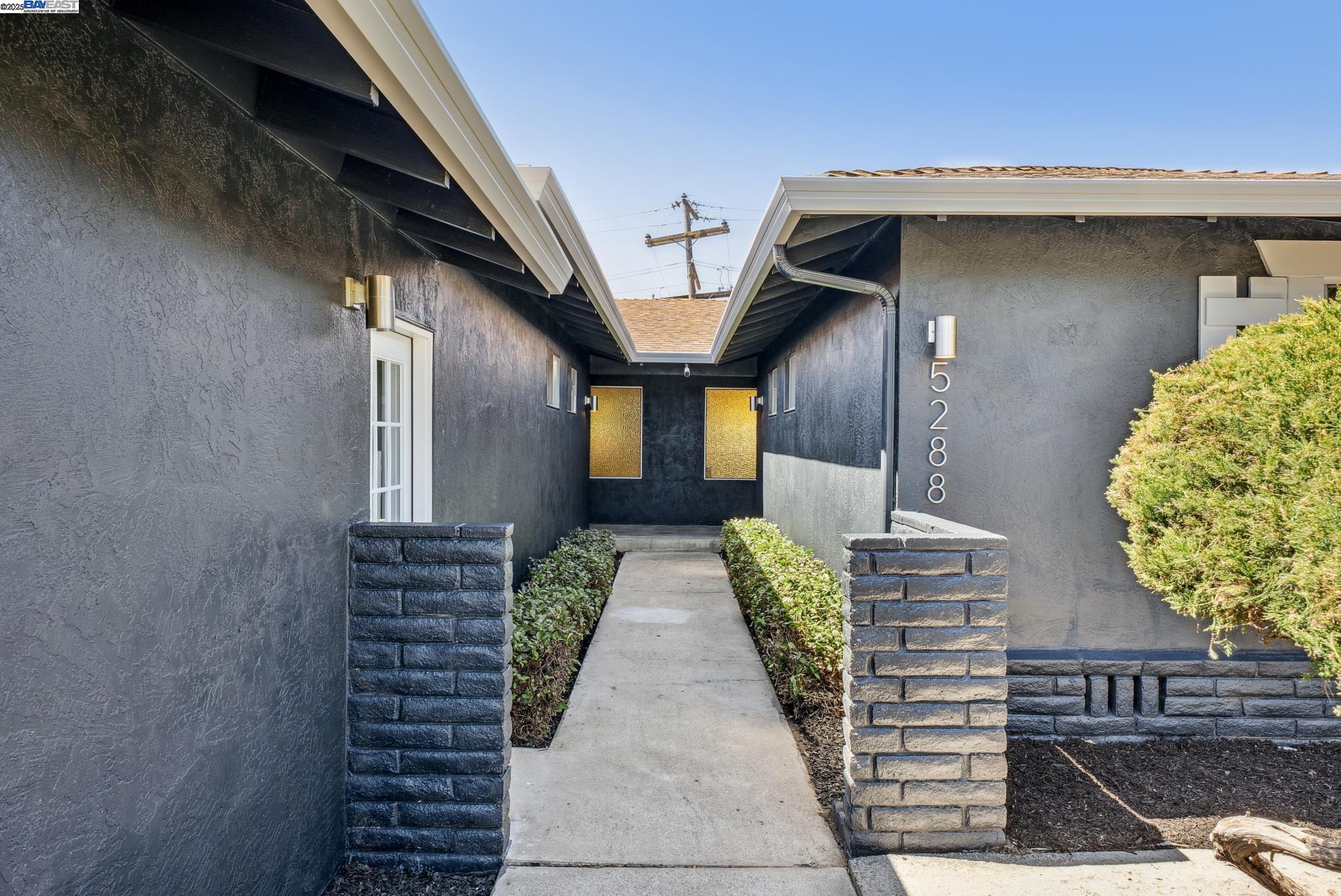 5286 Norma Way, Livermore, California 94550, 4 Bedrooms Bedrooms, 11 Rooms Rooms,4 BathroomsBathrooms,Residential,For Sale,5286 Norma Way,41103127