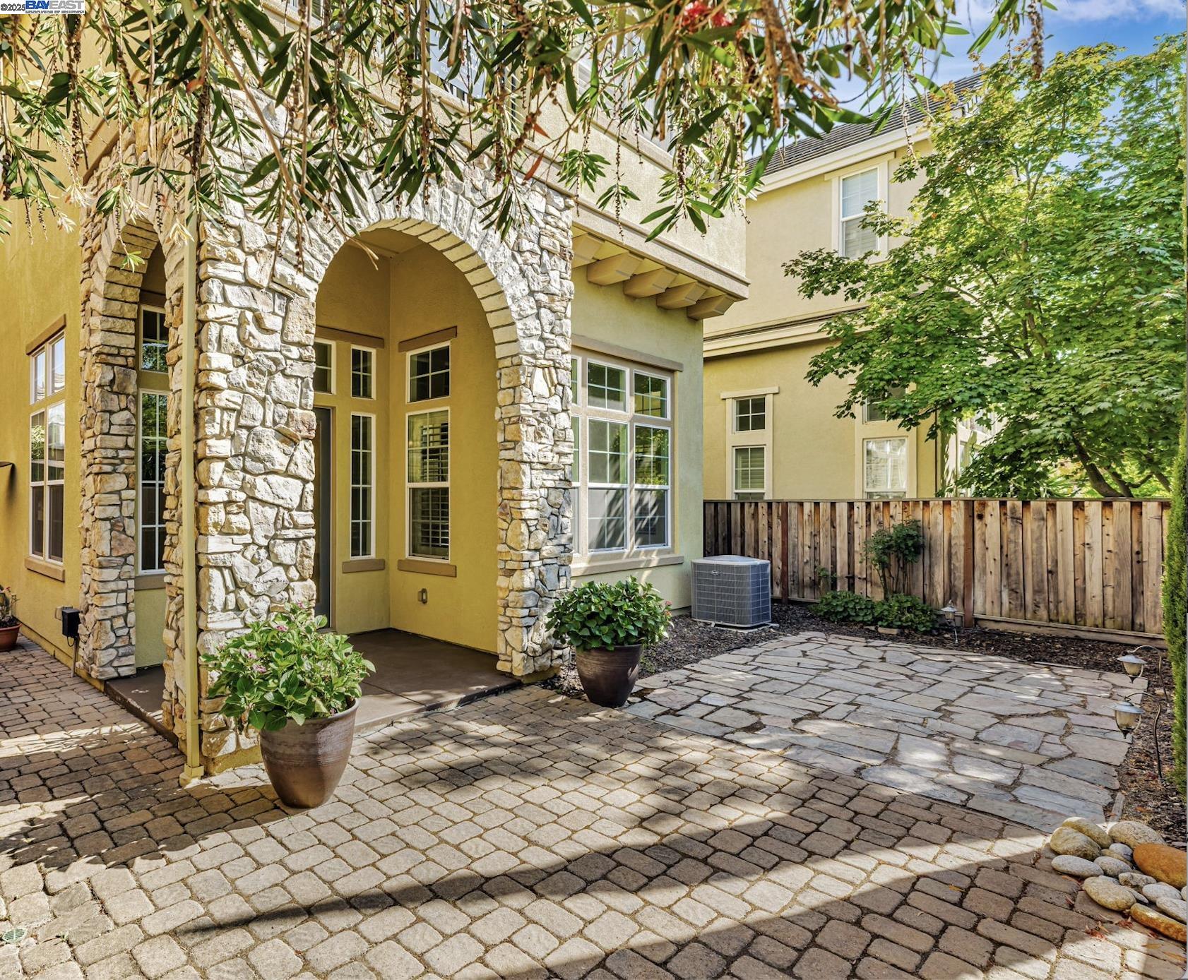 Detail Gallery Image 26 of 35 For 3579 Rimini Ln, Dublin,  CA 94568 - 3 Beds | 2/1 Baths