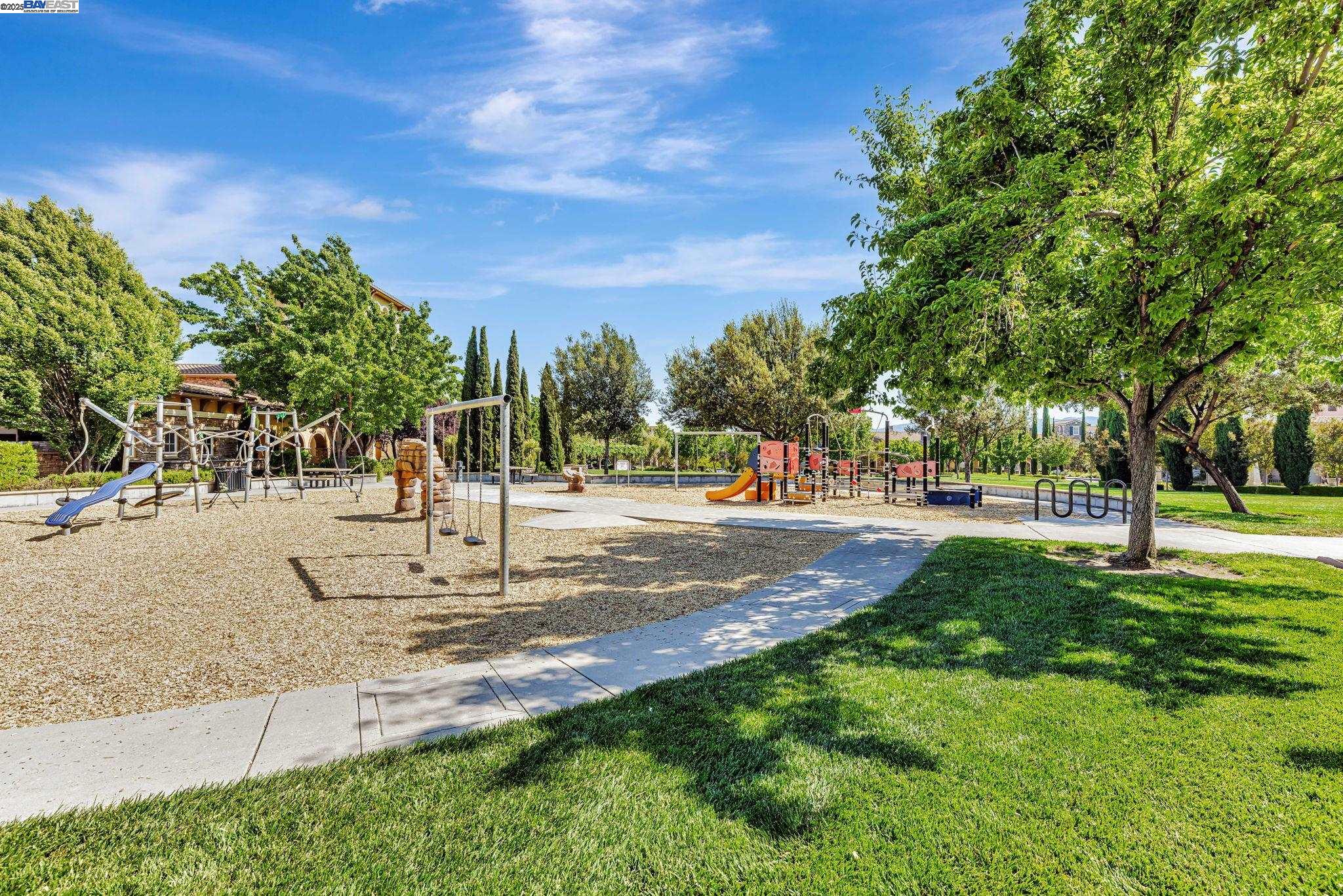 Detail Gallery Image 35 of 35 For 3579 Rimini Ln, Dublin,  CA 94568 - 3 Beds | 2/1 Baths
