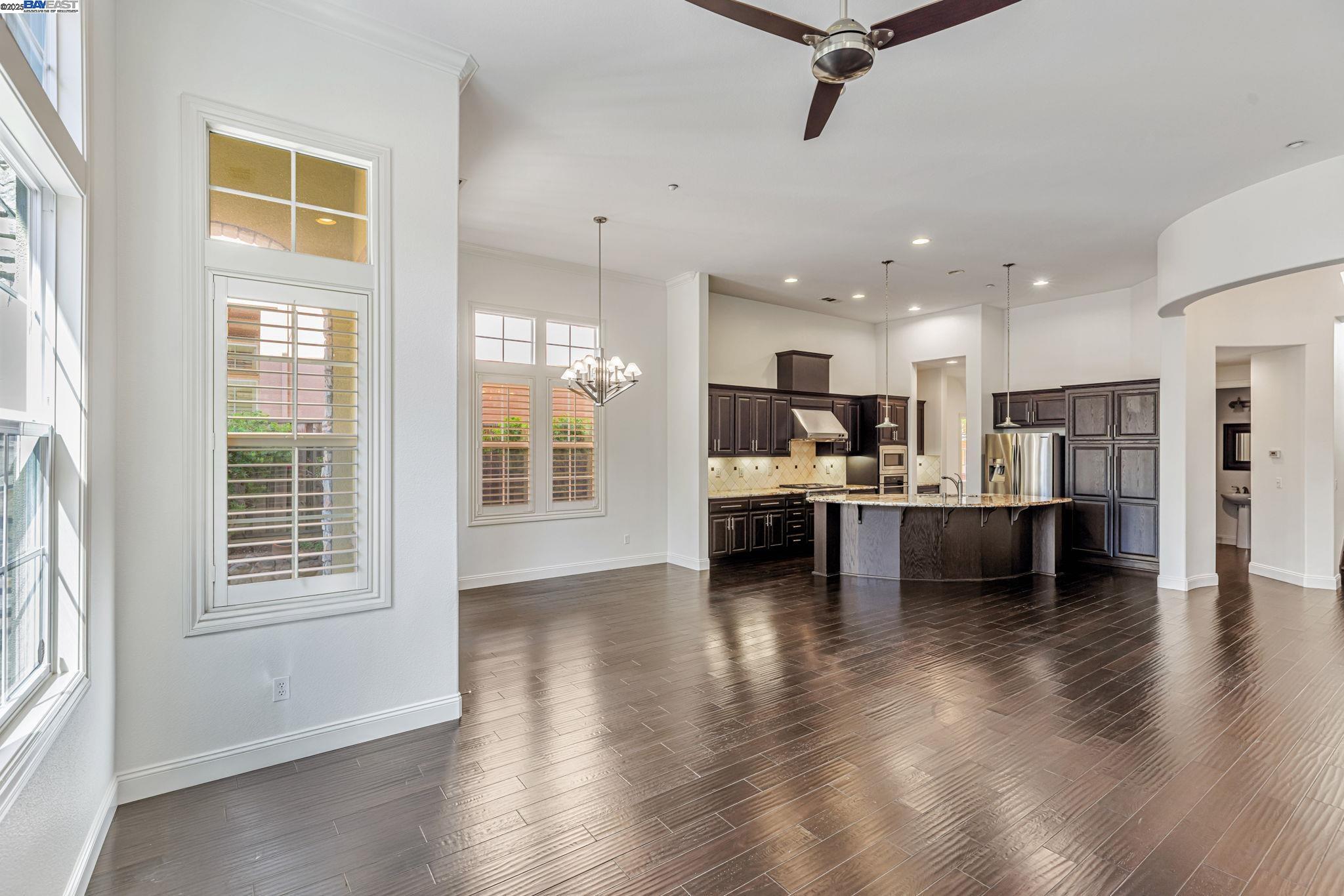 Detail Gallery Image 5 of 35 For 3579 Rimini Ln, Dublin,  CA 94568 - 3 Beds | 2/1 Baths