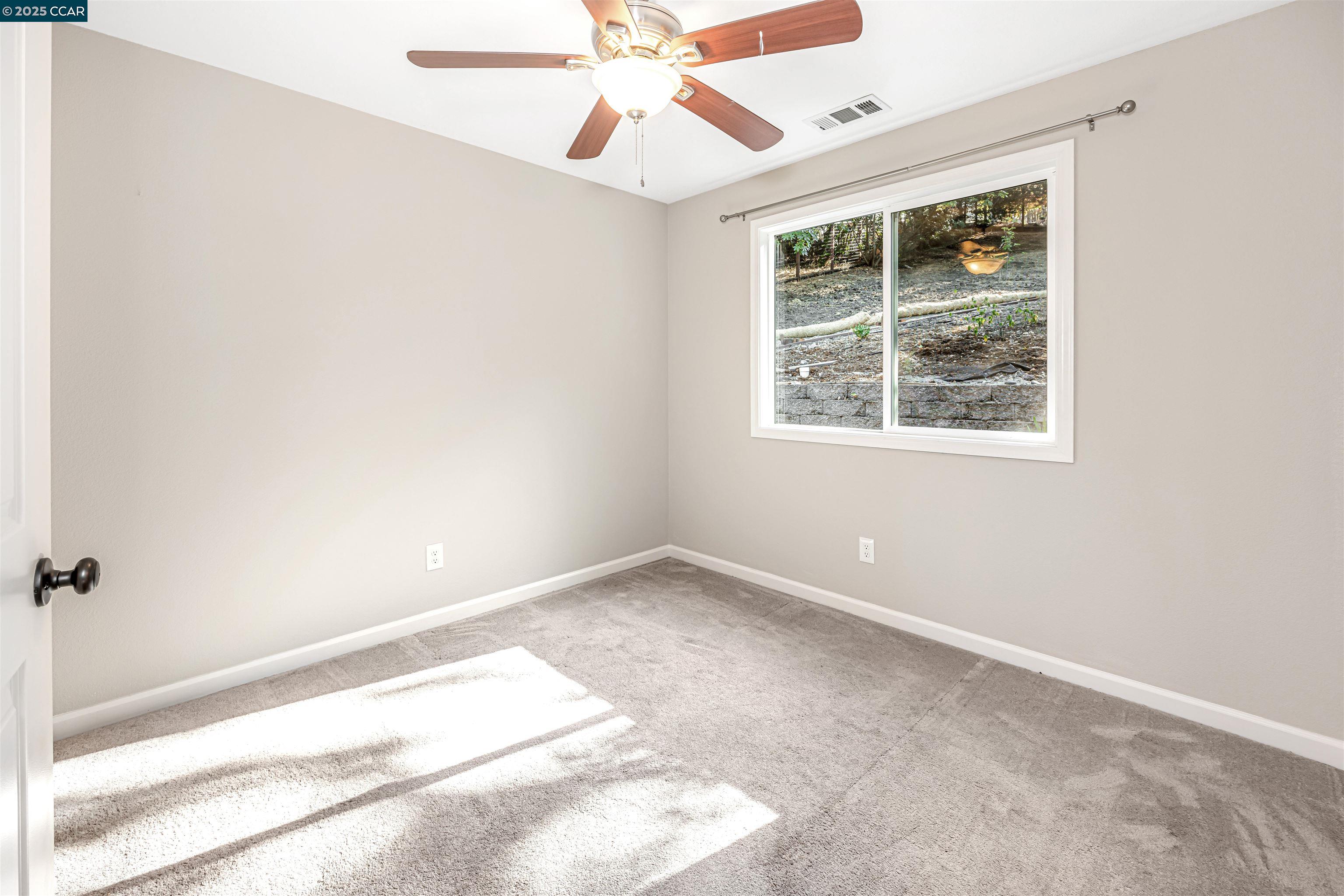 1371 Juanita Dr, Lafayette, California 94595, 5 Bedrooms Bedrooms, 10 Rooms Rooms,3 BathroomsBathrooms,Residential Lease,For Rent,1371 Juanita Dr,41103130