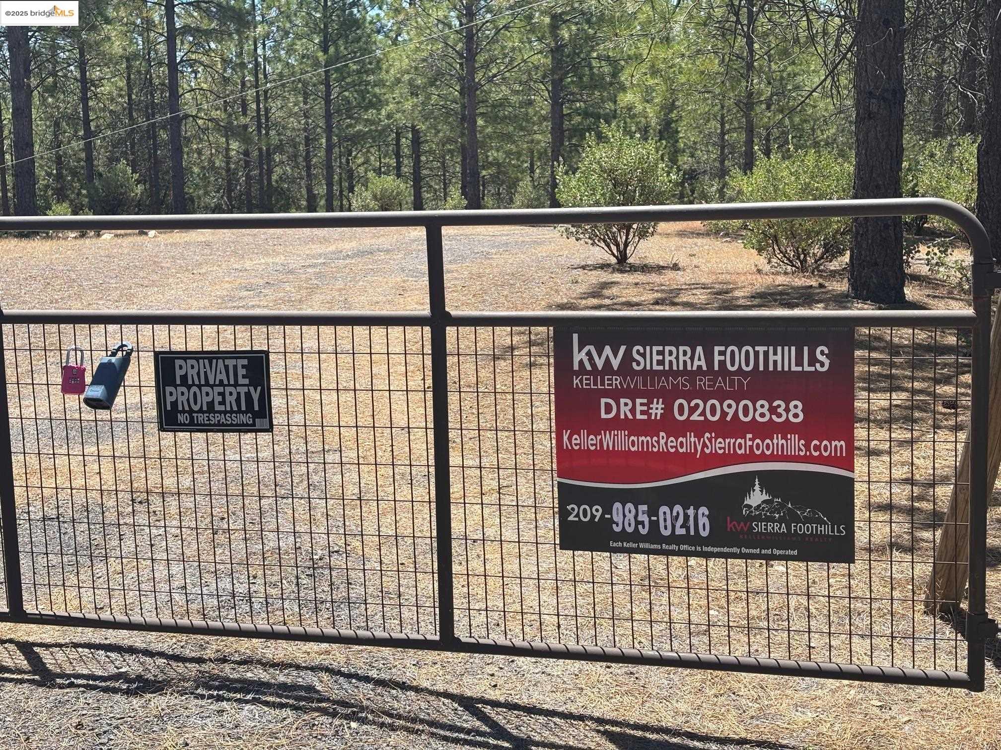 Detail Gallery Image 1 of 46 For 9587 Bondurant Mine Rd., Coulterville,  CA 95311-9534 - 2 Beds | 1 Baths