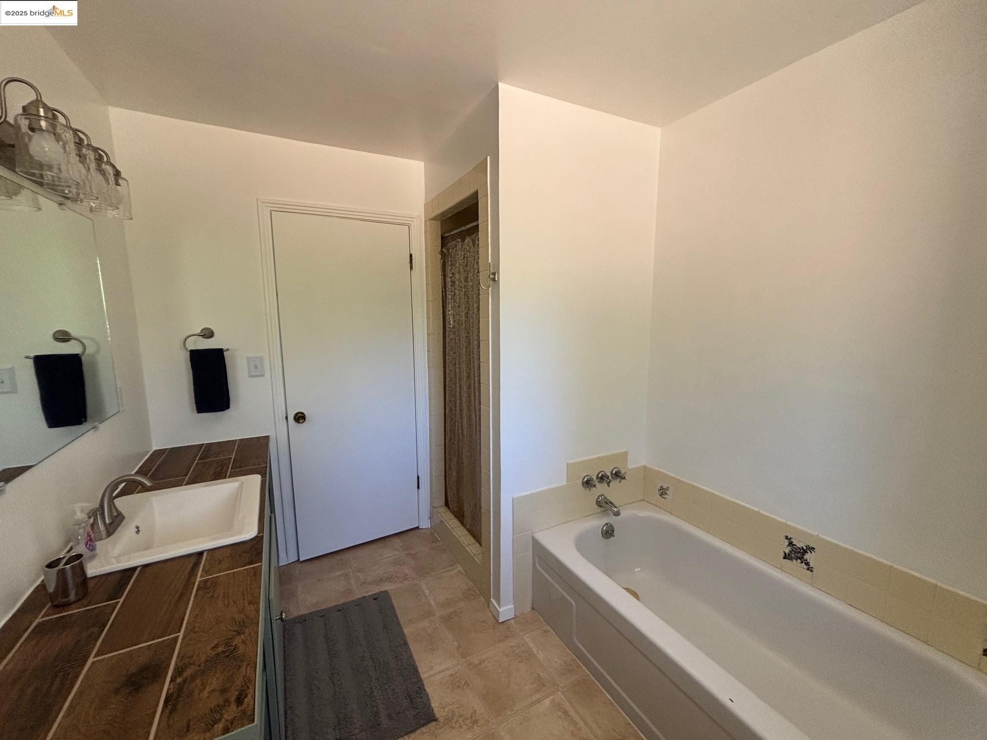 Detail Gallery Image 19 of 46 For 9587 Bondurant Mine Rd., Coulterville,  CA 95311-9534 - 2 Beds | 1 Baths