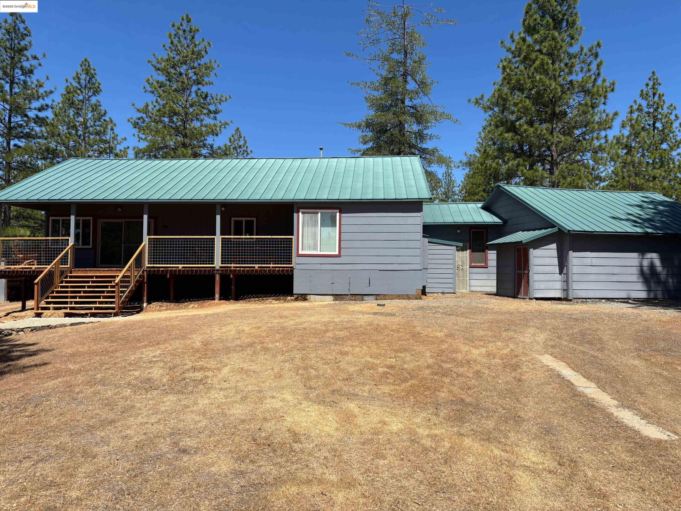 Detail Gallery Image 4 of 46 For 9587 Bondurant Mine Rd., Coulterville,  CA 95311-9534 - 2 Beds | 1 Baths