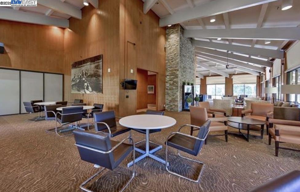 Detail Gallery Image 9 of 25 For 420 N Civic Dr. #407,  Walnut Creek,  CA 94596 - 2 Beds | 2 Baths