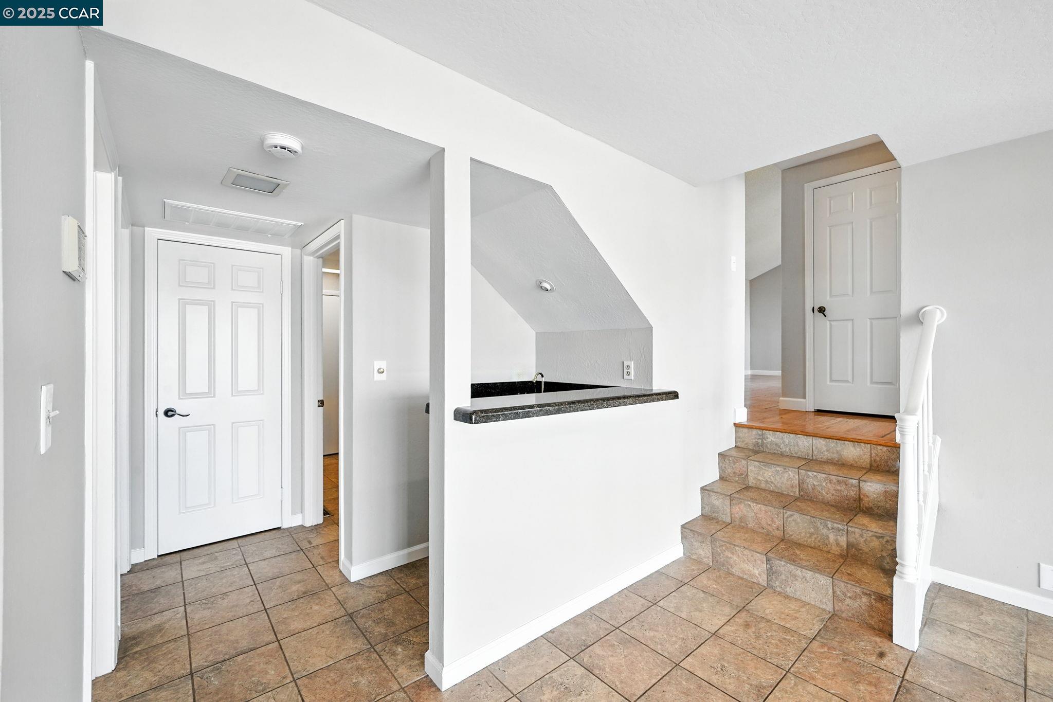 267 Duperu Dr, Crockett, California 94525, 4 Bedrooms Bedrooms, 10 Rooms Rooms,3 BathroomsBathrooms,Residential Lease,For Rent,267 Duperu Dr,41103139