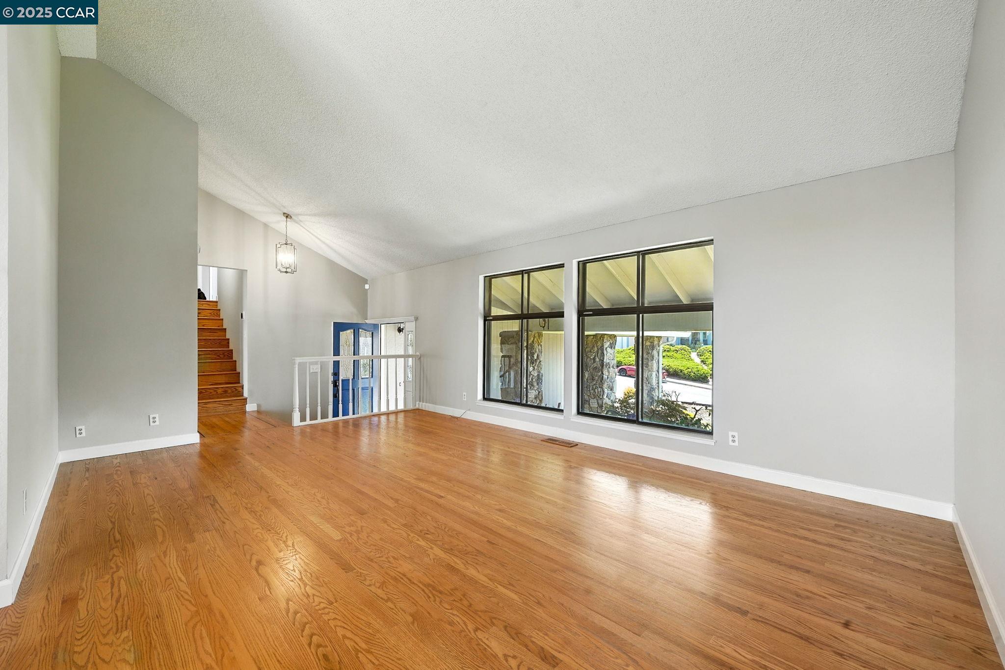 267 Duperu Dr, Crockett, California 94525, 4 Bedrooms Bedrooms, 10 Rooms Rooms,3 BathroomsBathrooms,Residential Lease,For Rent,267 Duperu Dr,41103139