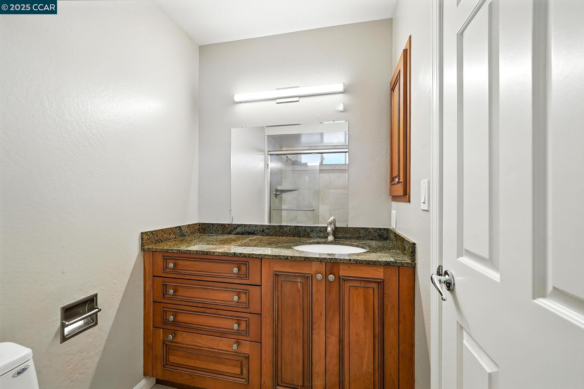 267 Duperu Dr, Crockett, California 94525, 4 Bedrooms Bedrooms, 10 Rooms Rooms,3 BathroomsBathrooms,Residential Lease,For Rent,267 Duperu Dr,41103139