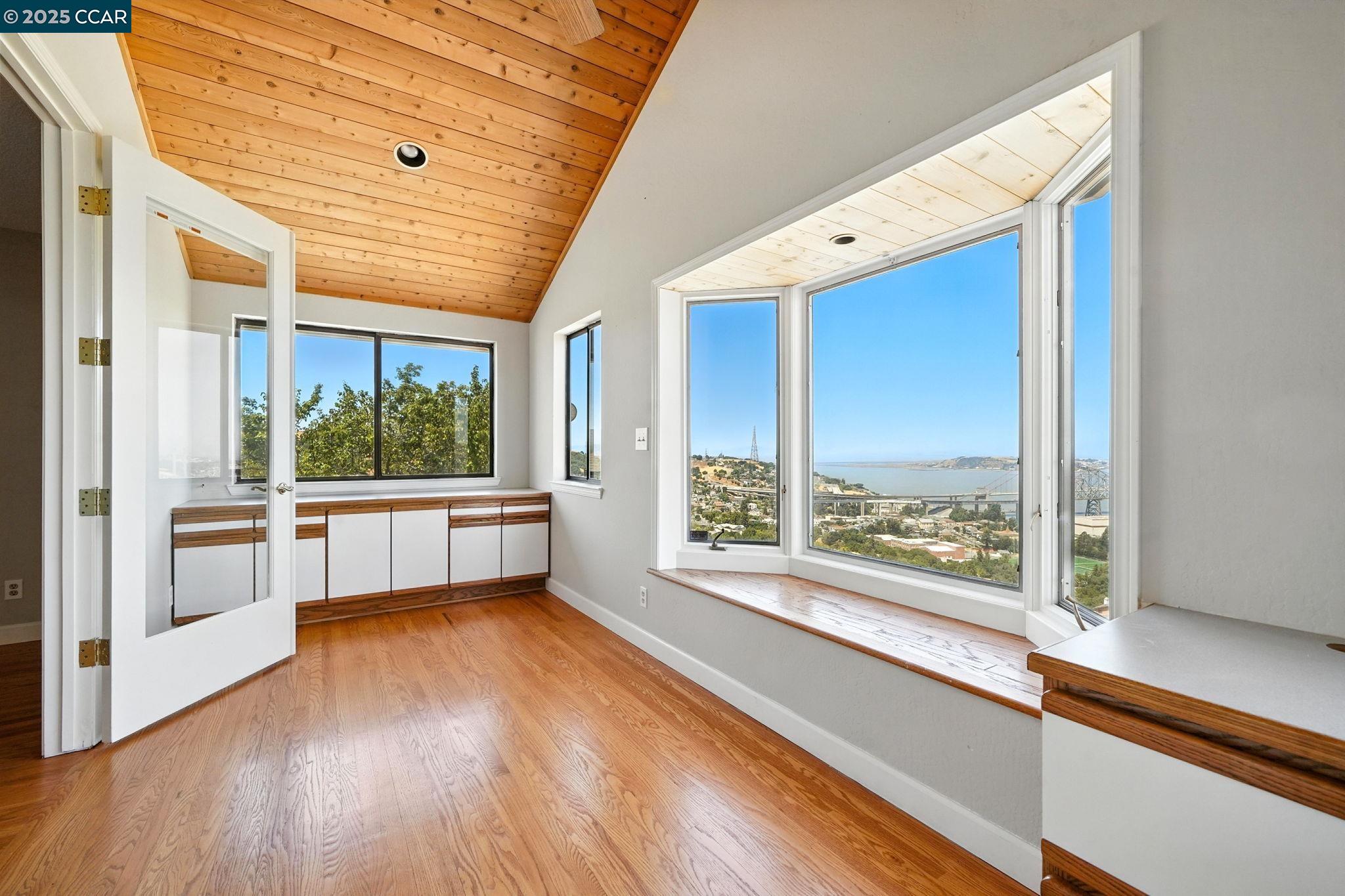 267 Duperu Dr, Crockett, California 94525, 4 Bedrooms Bedrooms, 10 Rooms Rooms,3 BathroomsBathrooms,Residential Lease,For Rent,267 Duperu Dr,41103139