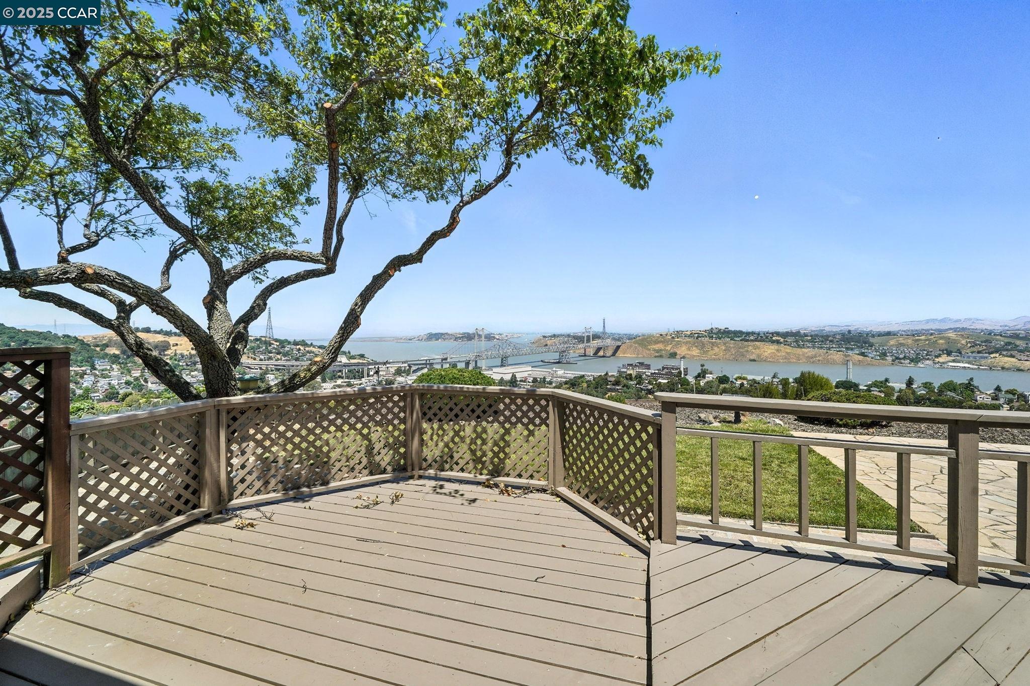 267 Duperu Dr, Crockett, California 94525, 4 Bedrooms Bedrooms, 10 Rooms Rooms,3 BathroomsBathrooms,Residential Lease,For Rent,267 Duperu Dr,41103139