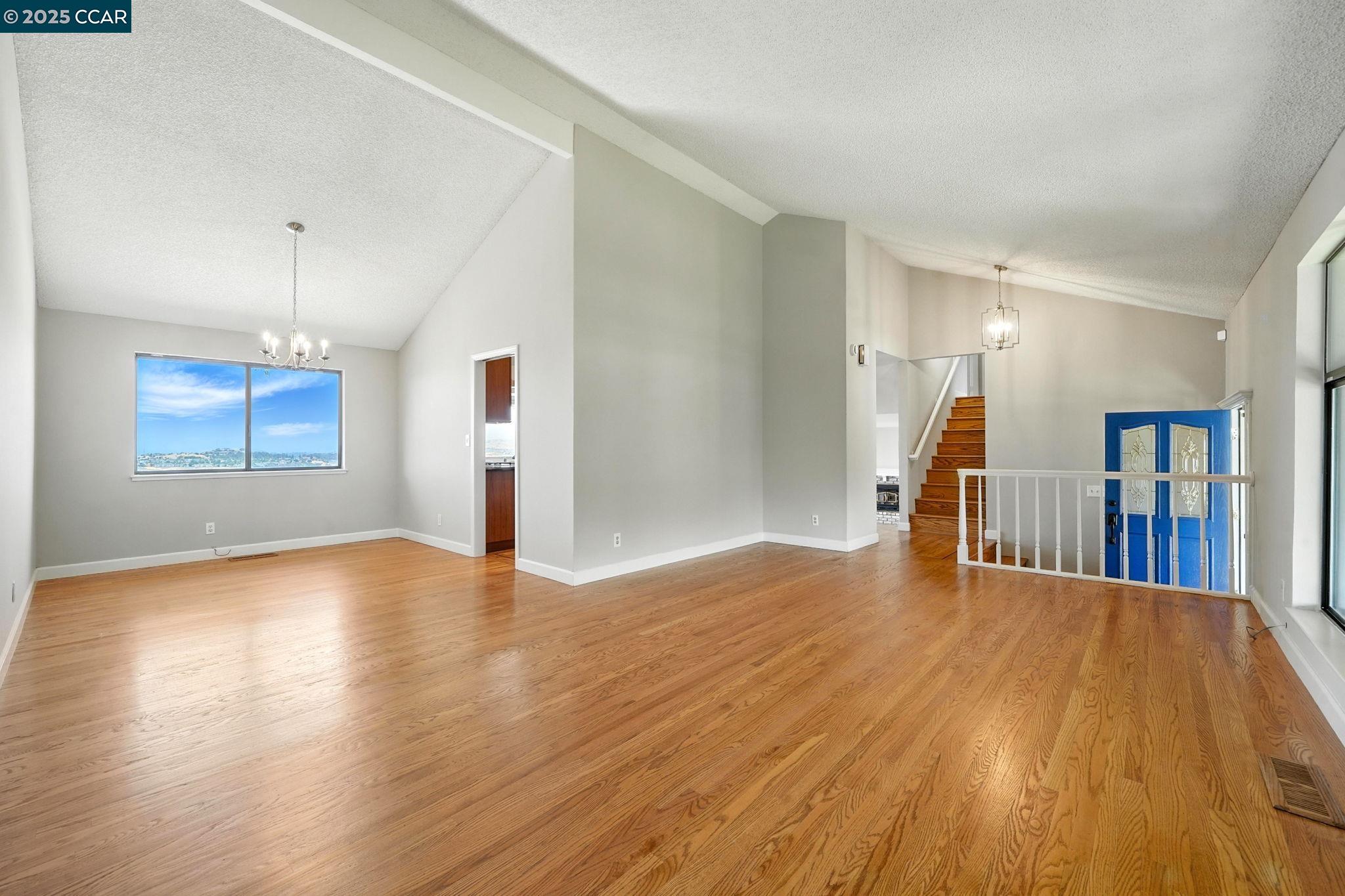 267 Duperu Dr, Crockett, California 94525, 4 Bedrooms Bedrooms, 10 Rooms Rooms,3 BathroomsBathrooms,Residential Lease,For Rent,267 Duperu Dr,41103139