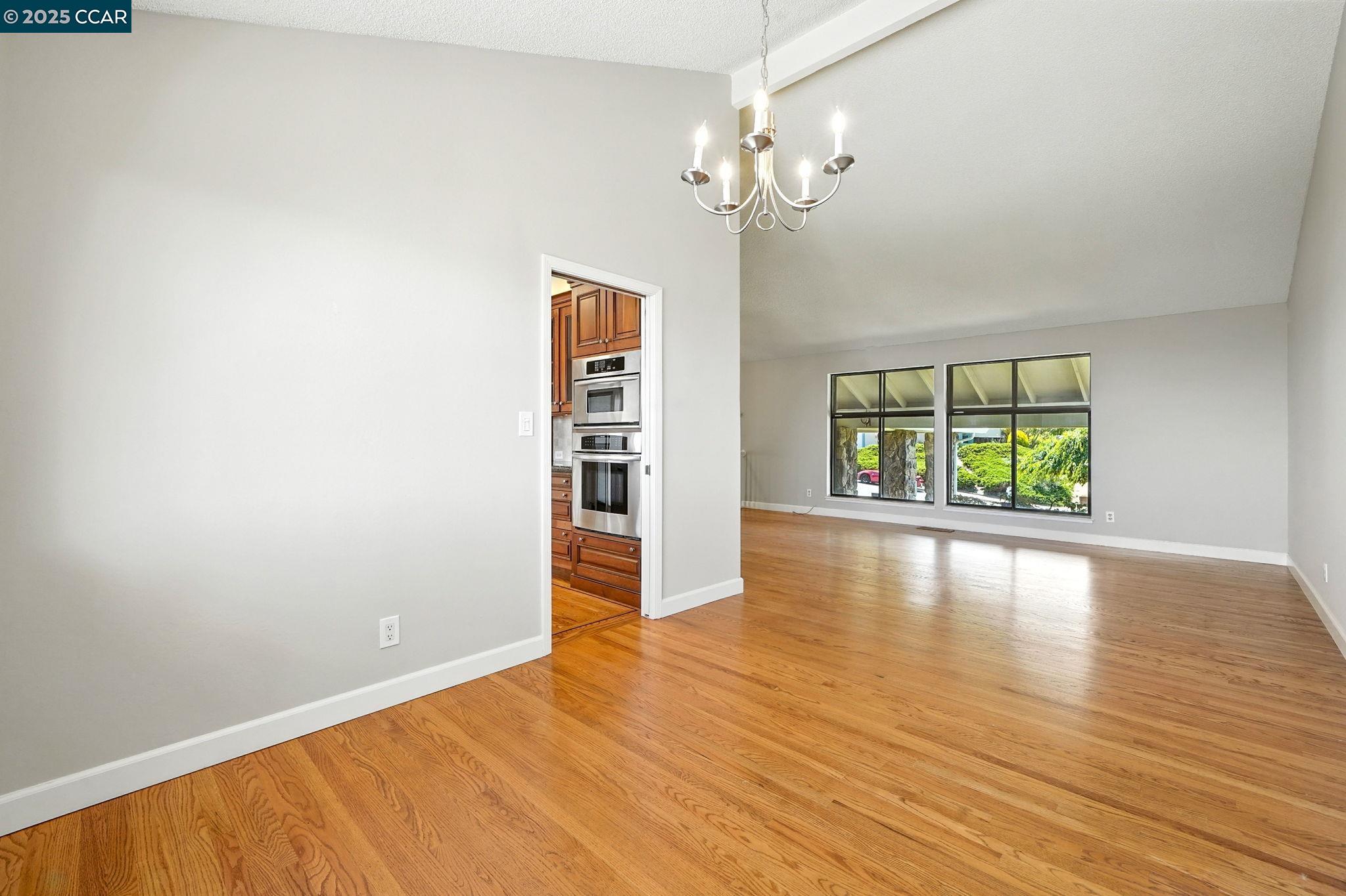 267 Duperu Dr, Crockett, California 94525, 4 Bedrooms Bedrooms, 10 Rooms Rooms,3 BathroomsBathrooms,Residential Lease,For Rent,267 Duperu Dr,41103139