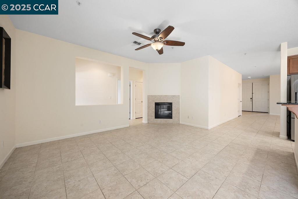 Detail Gallery Image 9 of 29 For 2448 Vallarta, Bay Point,  CA 94565 - 4 Beds | 2 Baths