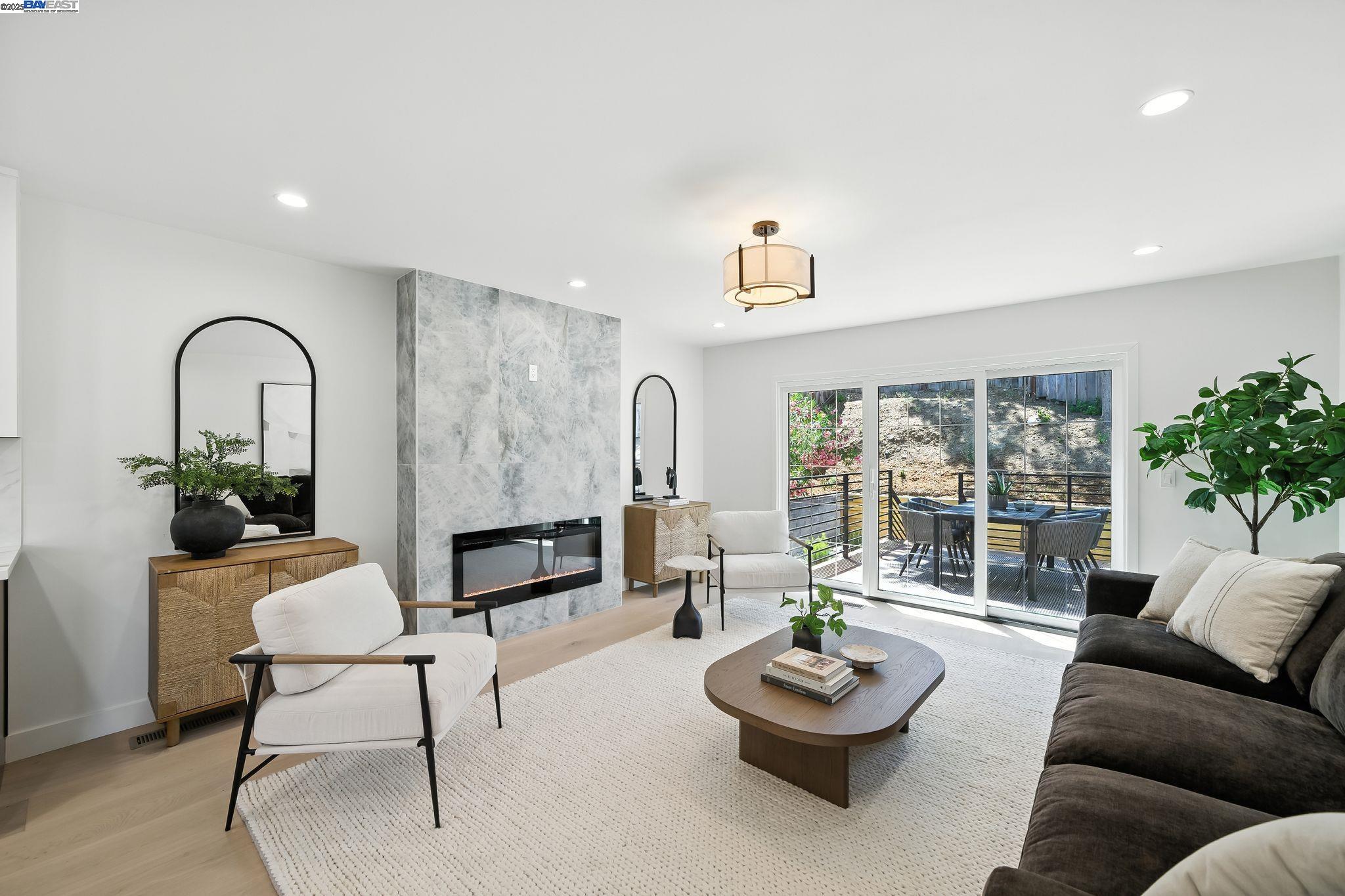 Detail Gallery Image 13 of 43 For 4253 Mirador Dr, Pleasanton,  CA 94566 - 3 Beds | 2/1 Baths