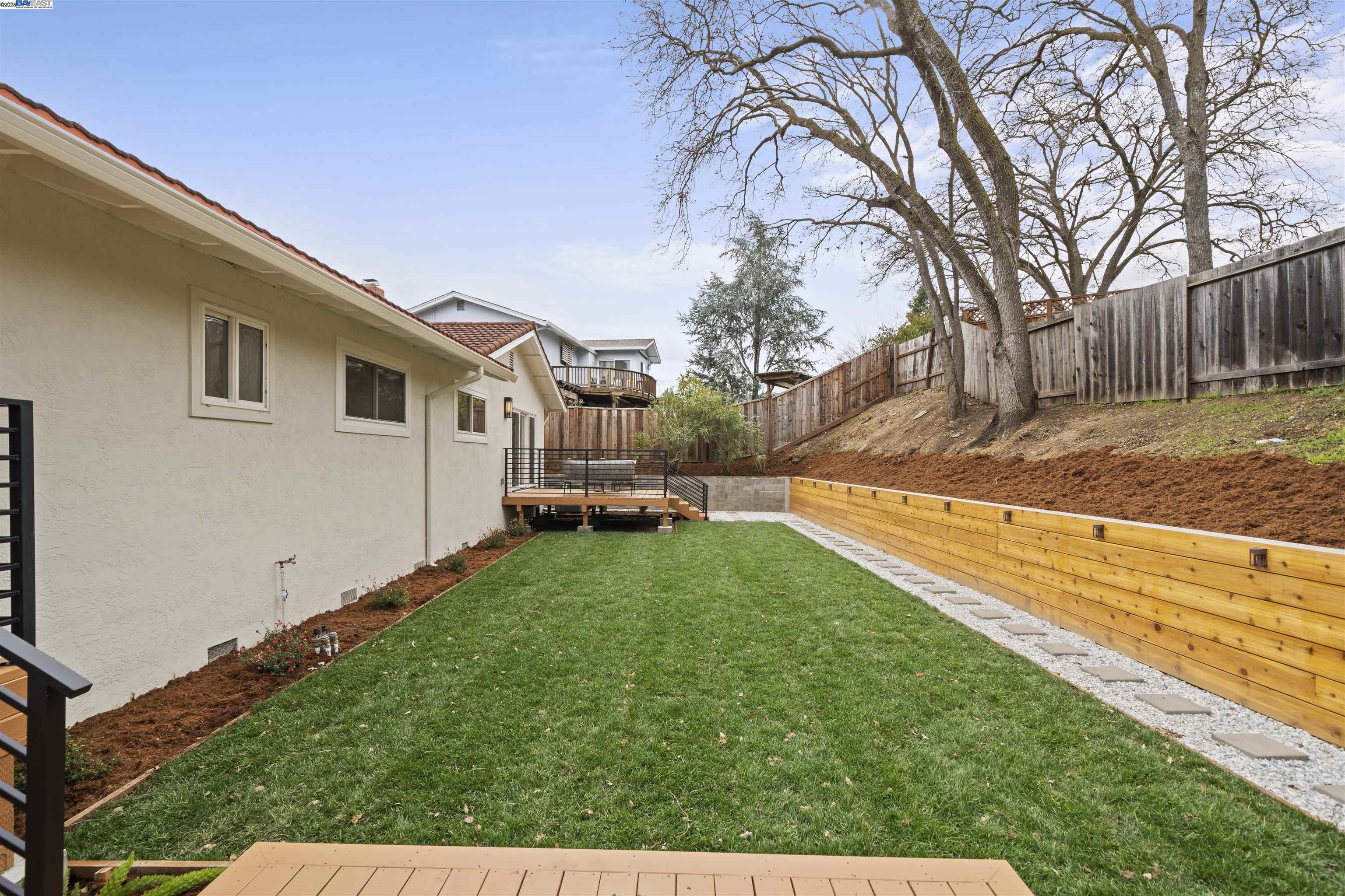 Detail Gallery Image 32 of 43 For 4253 Mirador Dr, Pleasanton,  CA 94566 - 3 Beds | 2/1 Baths
