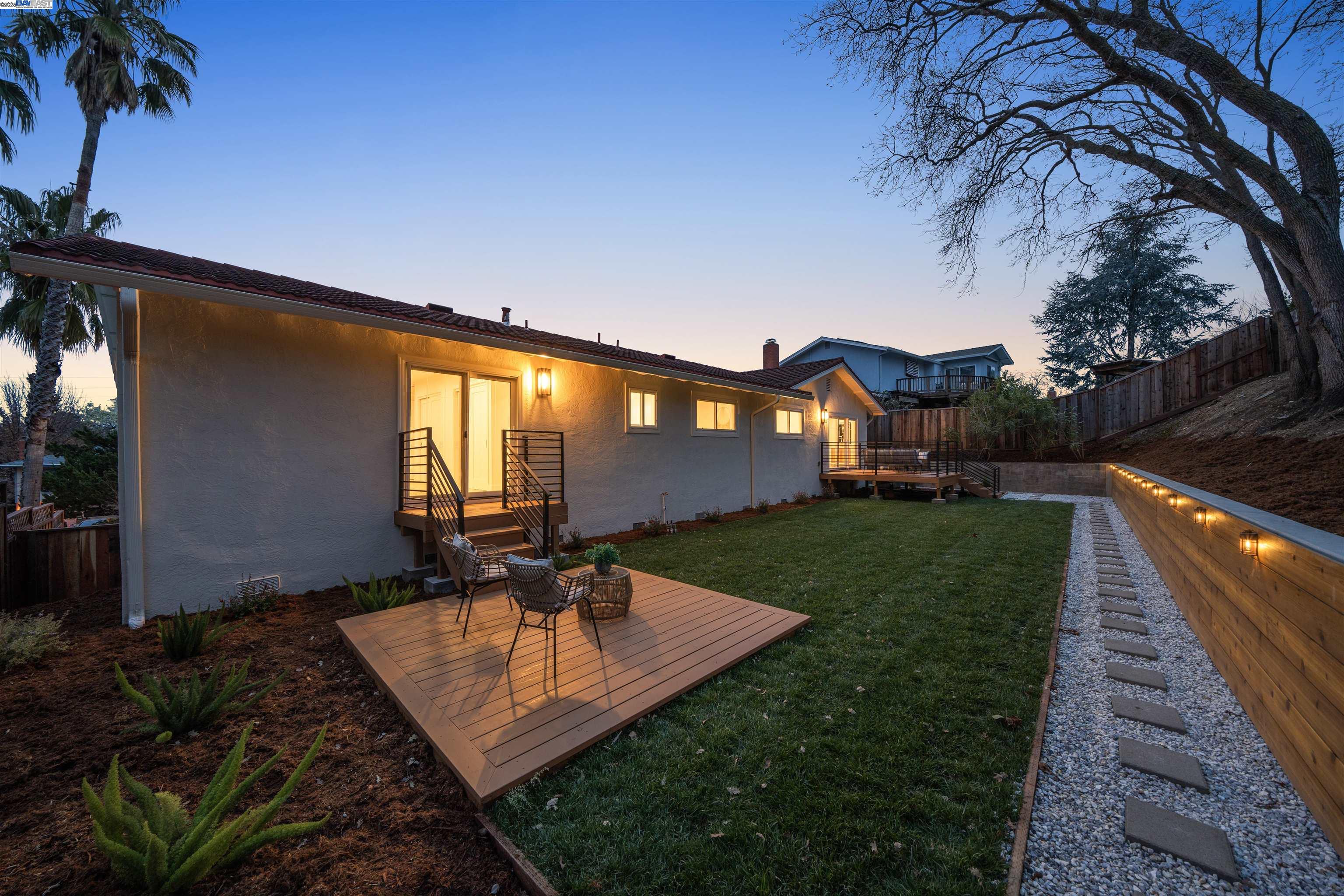 Detail Gallery Image 35 of 43 For 4253 Mirador Dr, Pleasanton,  CA 94566 - 3 Beds | 2/1 Baths