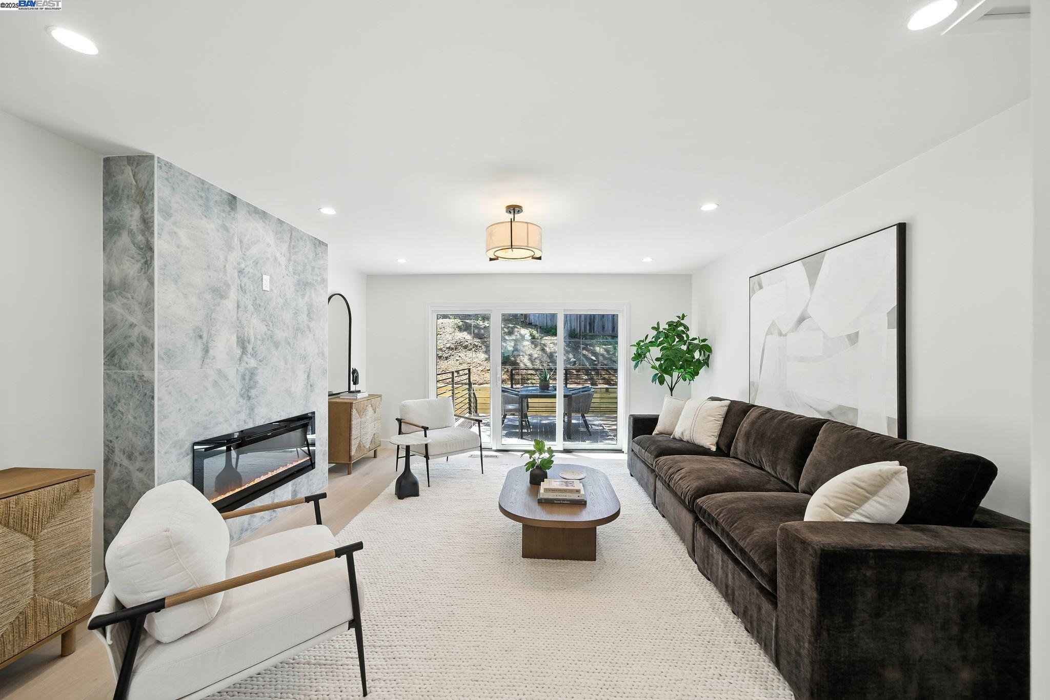 Detail Gallery Image 10 of 43 For 4253 Mirador Dr, Pleasanton,  CA 94566 - 3 Beds | 2/1 Baths