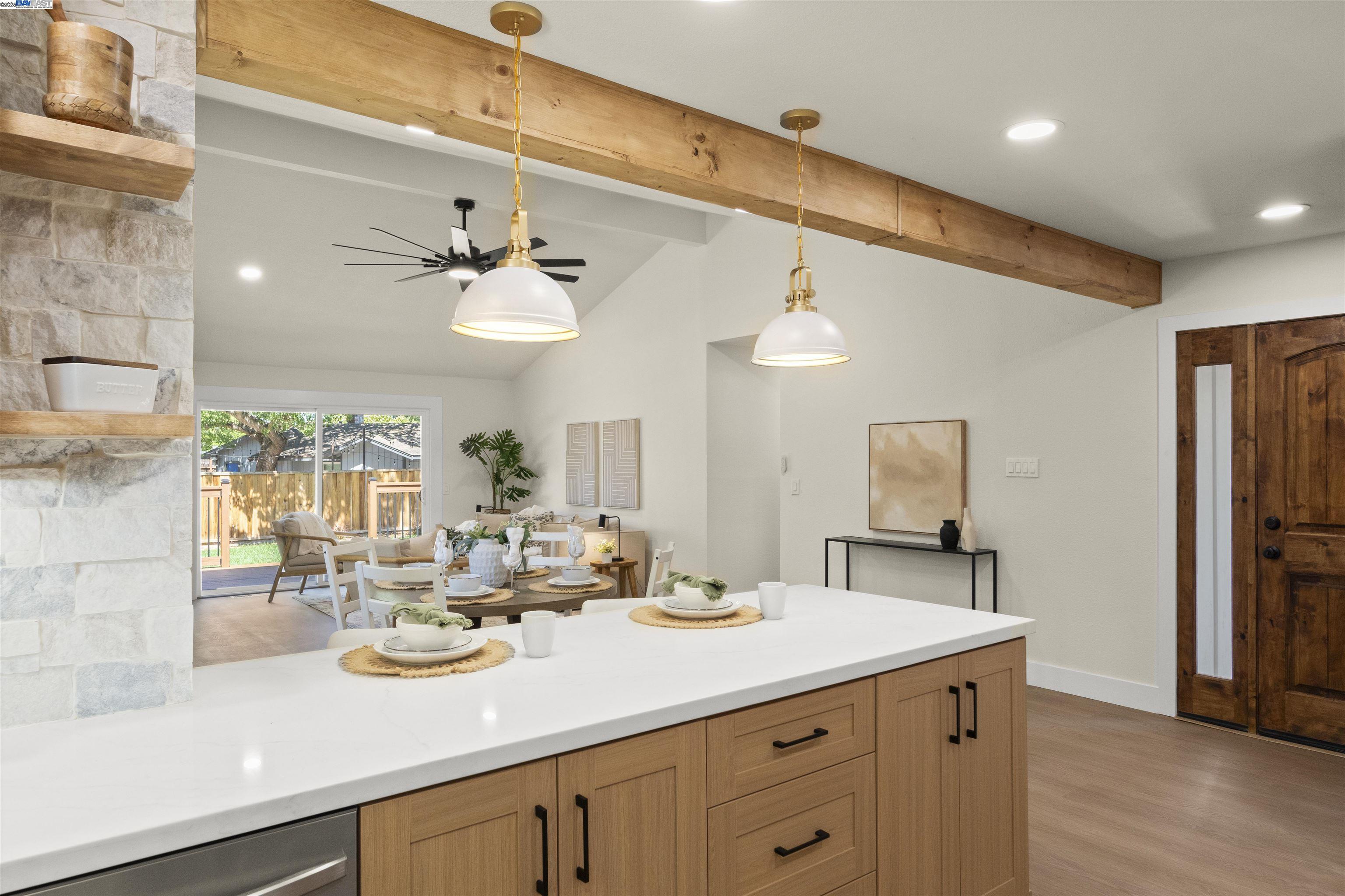 Detail Gallery Image 12 of 55 For 1685 Westchester Pl, Concord,  CA 94519 - 4 Beds | 2 Baths