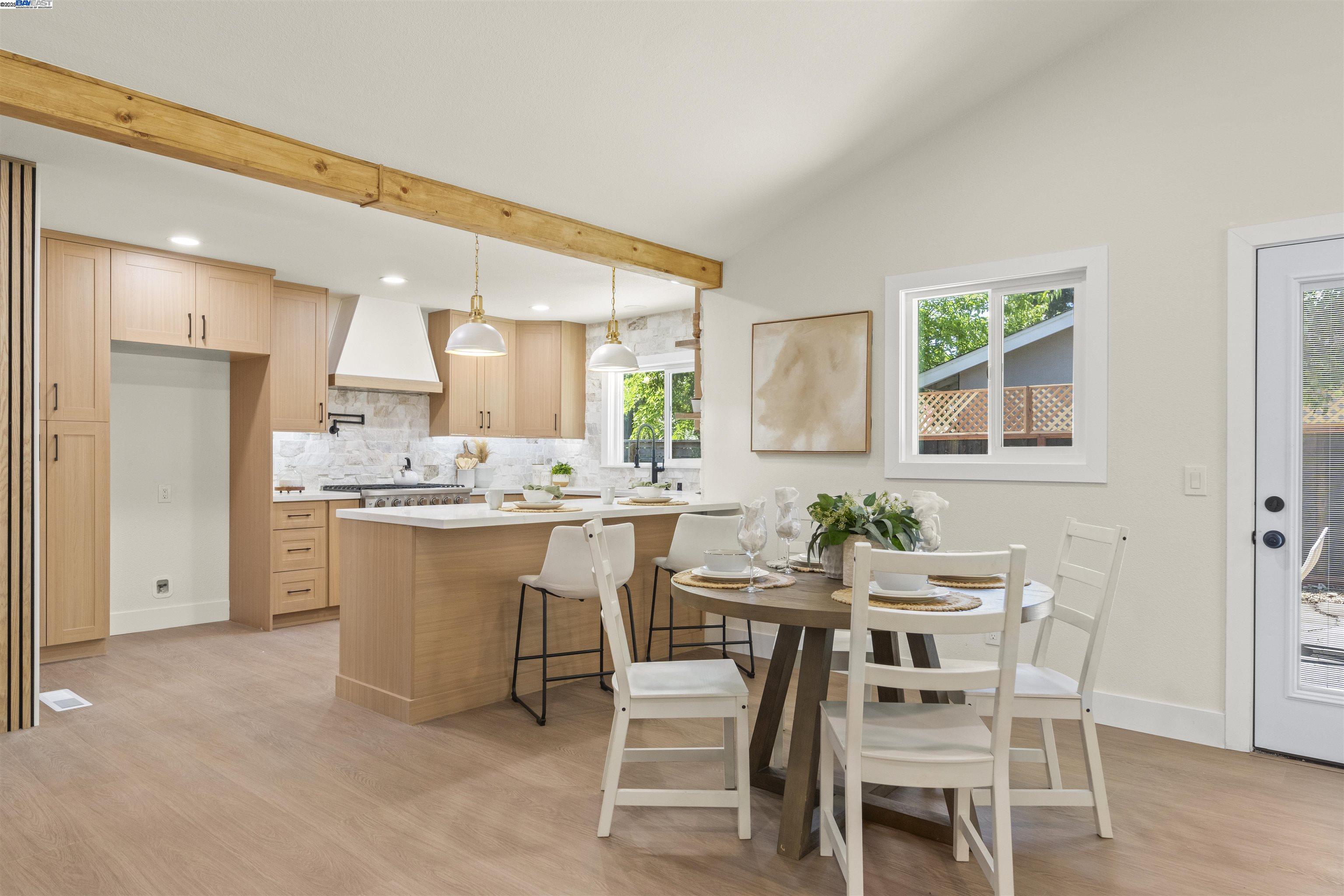 Detail Gallery Image 14 of 55 For 1685 Westchester Pl, Concord,  CA 94519 - 4 Beds | 2 Baths