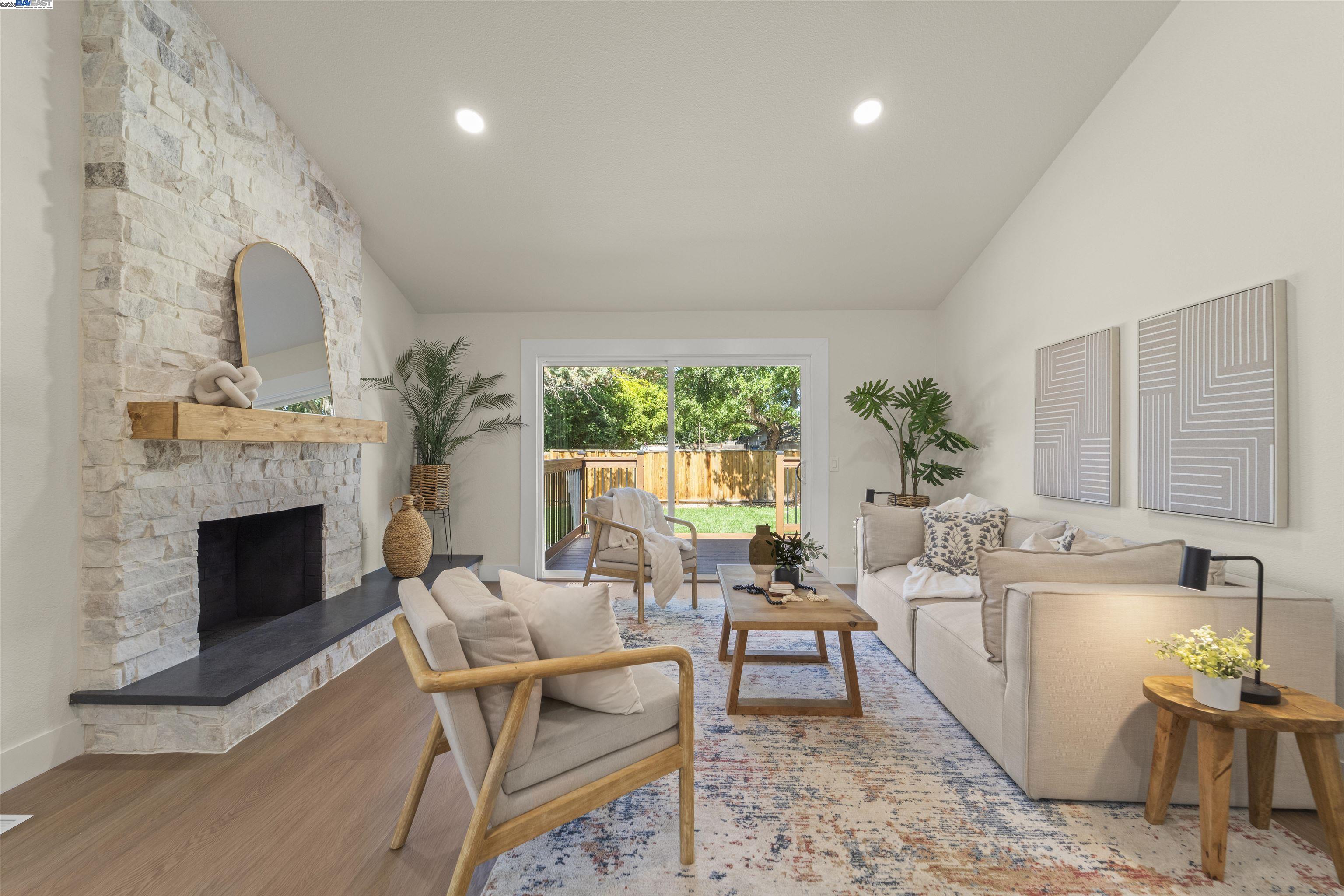 Detail Gallery Image 20 of 55 For 1685 Westchester Pl, Concord,  CA 94519 - 4 Beds | 2 Baths